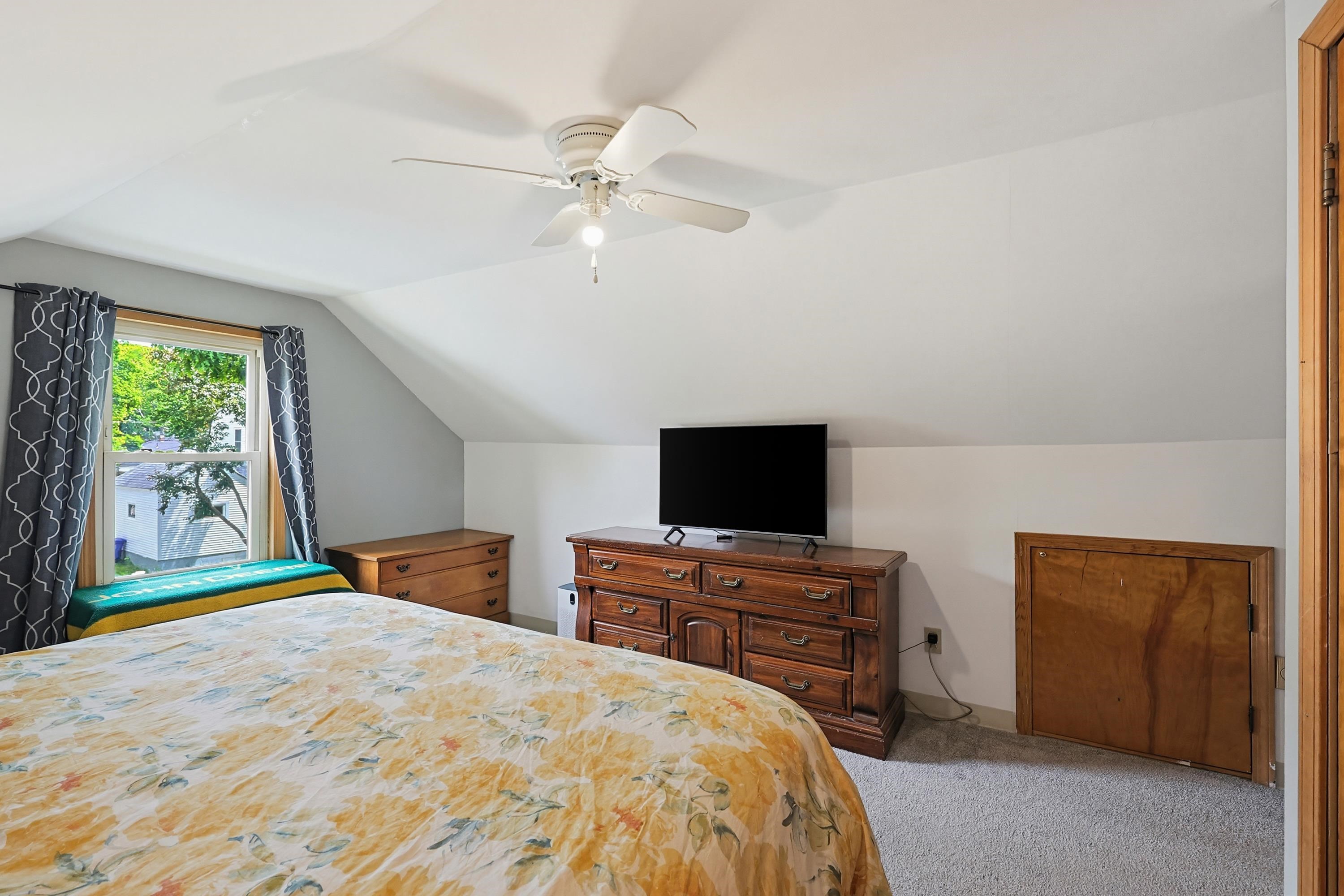 175 Peak St, Manchester, NH 03104