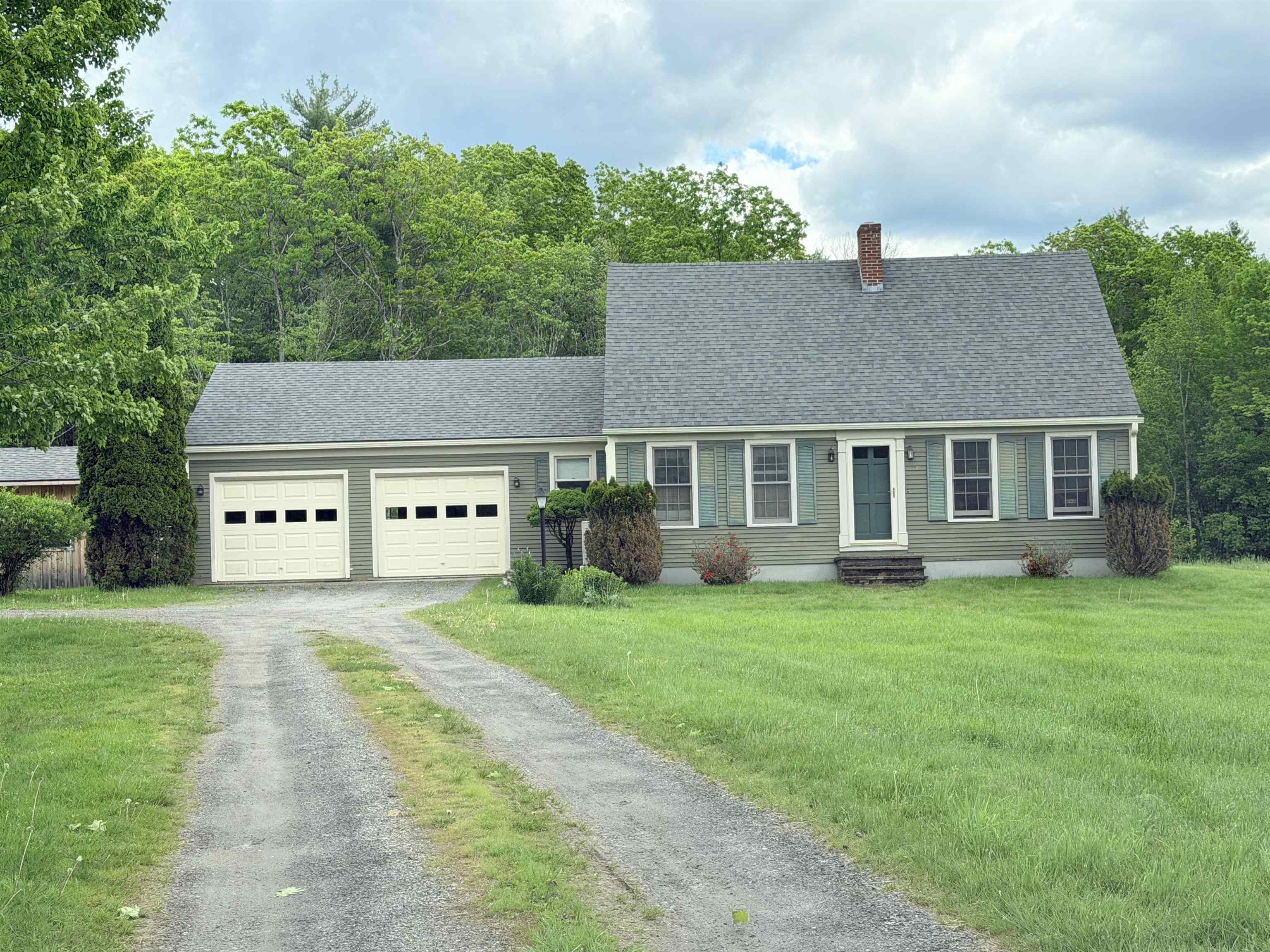 178 Holden Hill Rd, Langdon, NH 03602