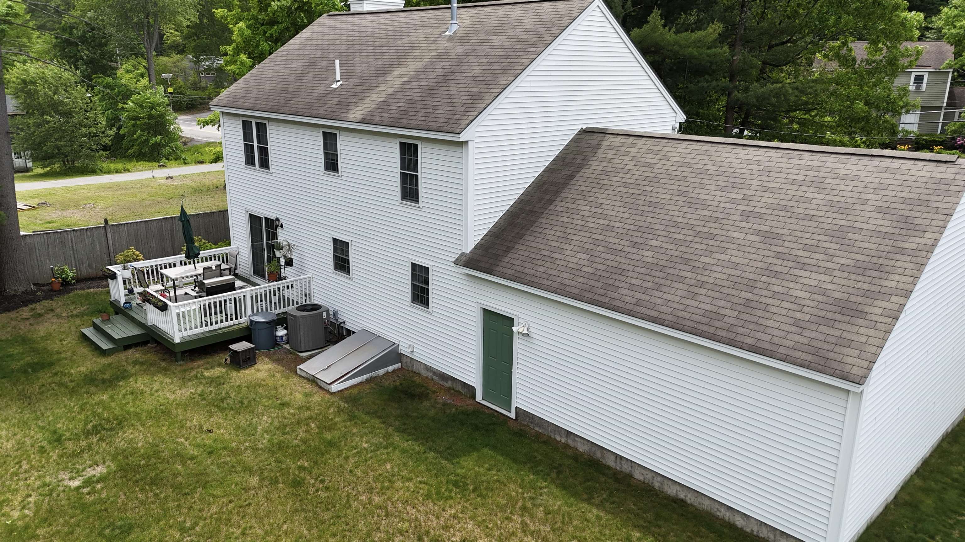 96 Dublin Ave, Nashua, NH 03063