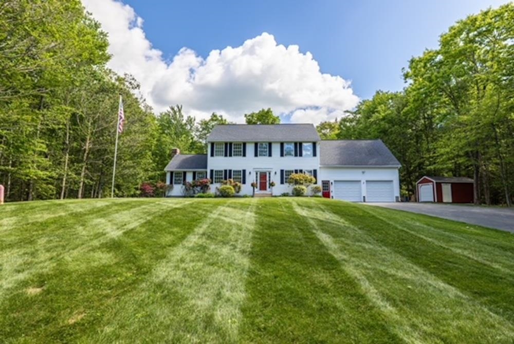 130 Beech Hill Rd, Mont Vernon, NH 03057