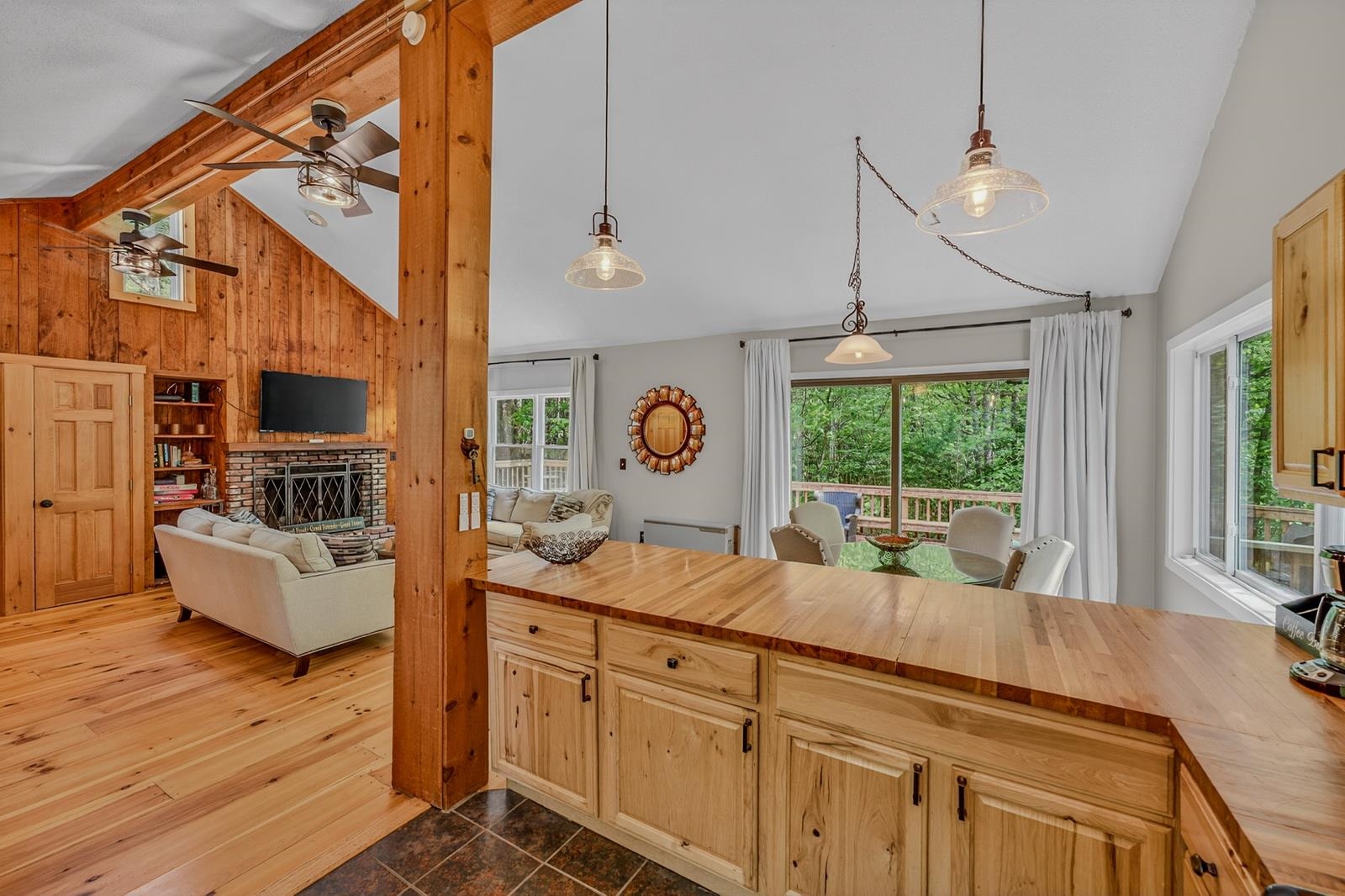 146 Bell Valley Rd, Campton, NH 03223