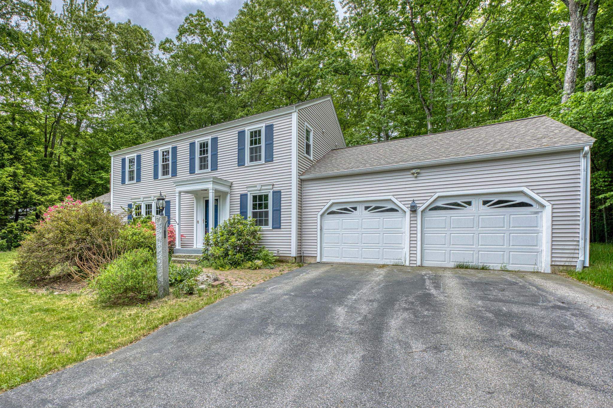 11 Brek Dr, Merrimack, NH 03054