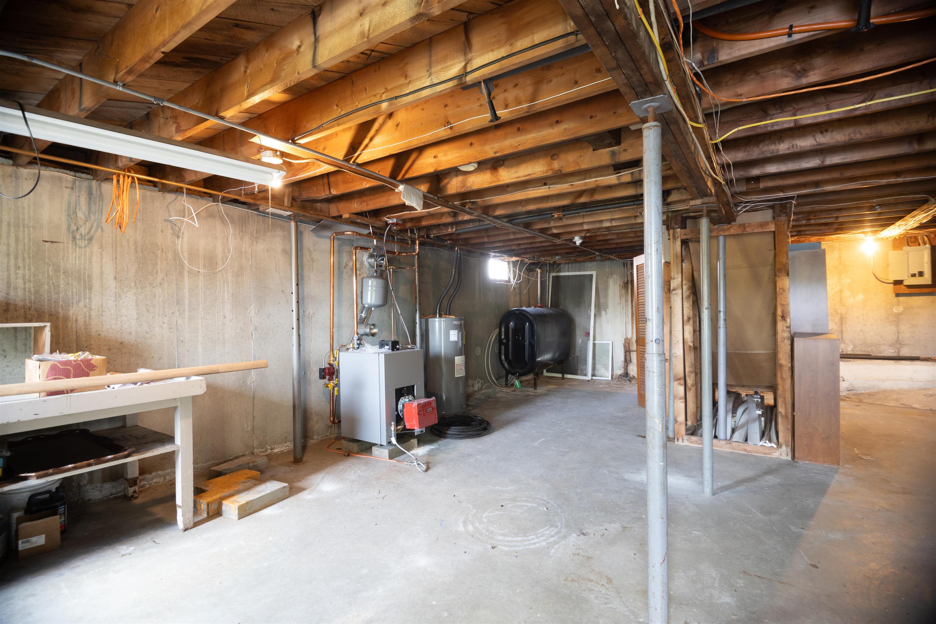 20 Shore Rd, Somersworth, NH 03878