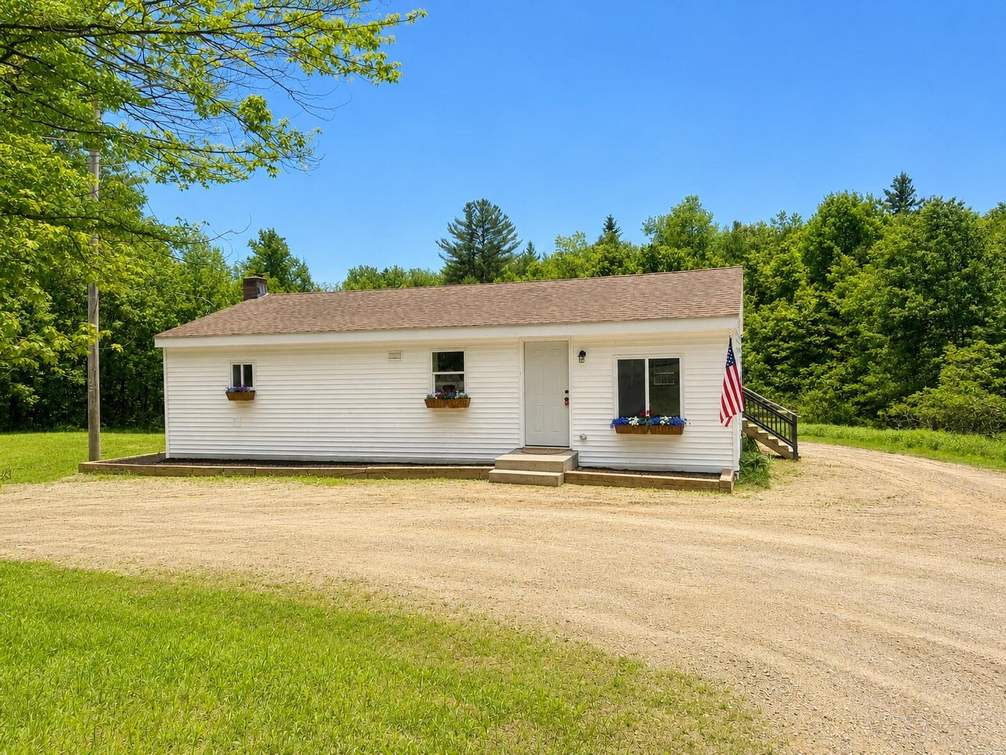 295 Gilsum Rd, Sullivan, NH 03445