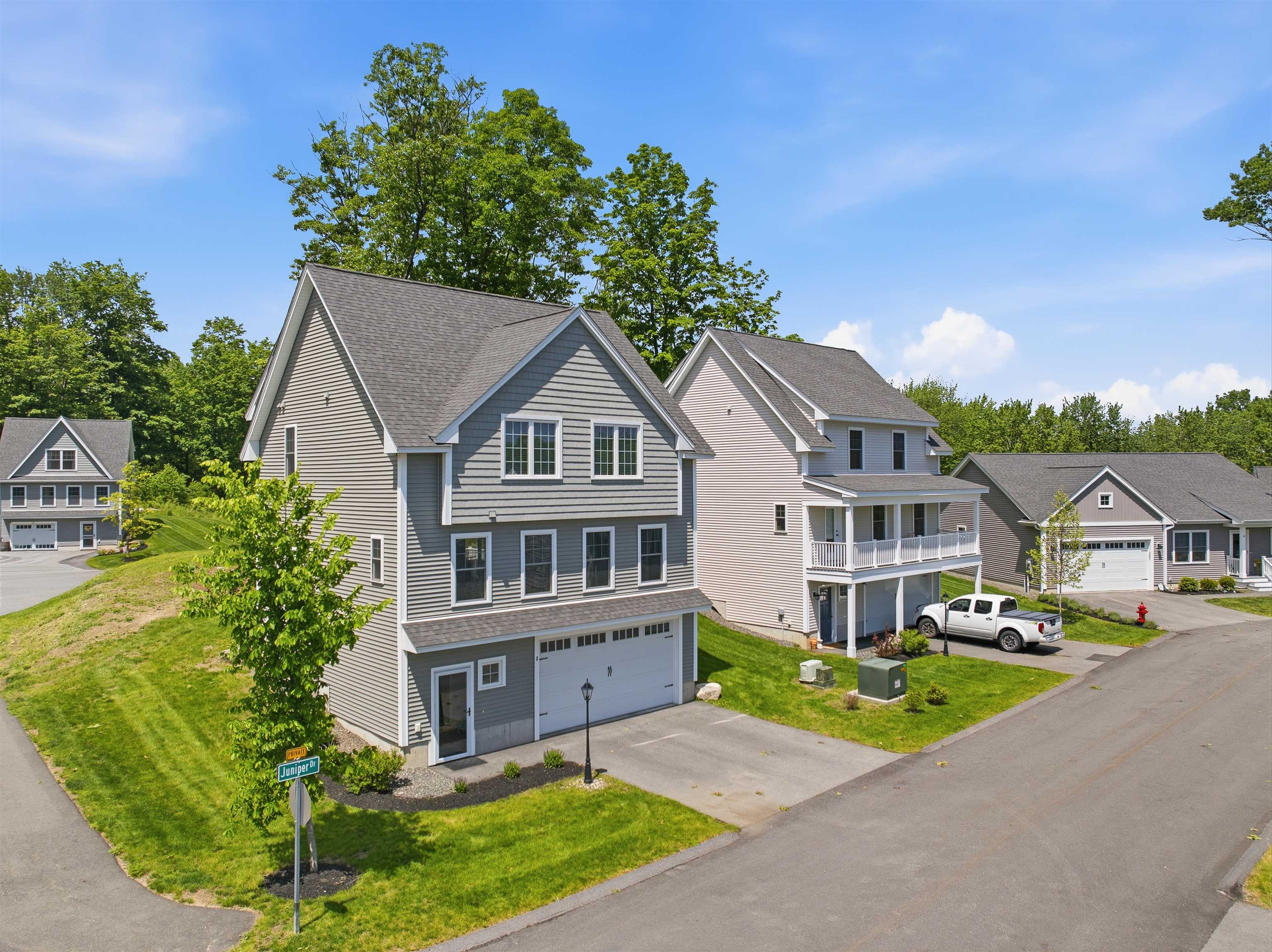 2 Juniper Dr, Dover, NH 03820