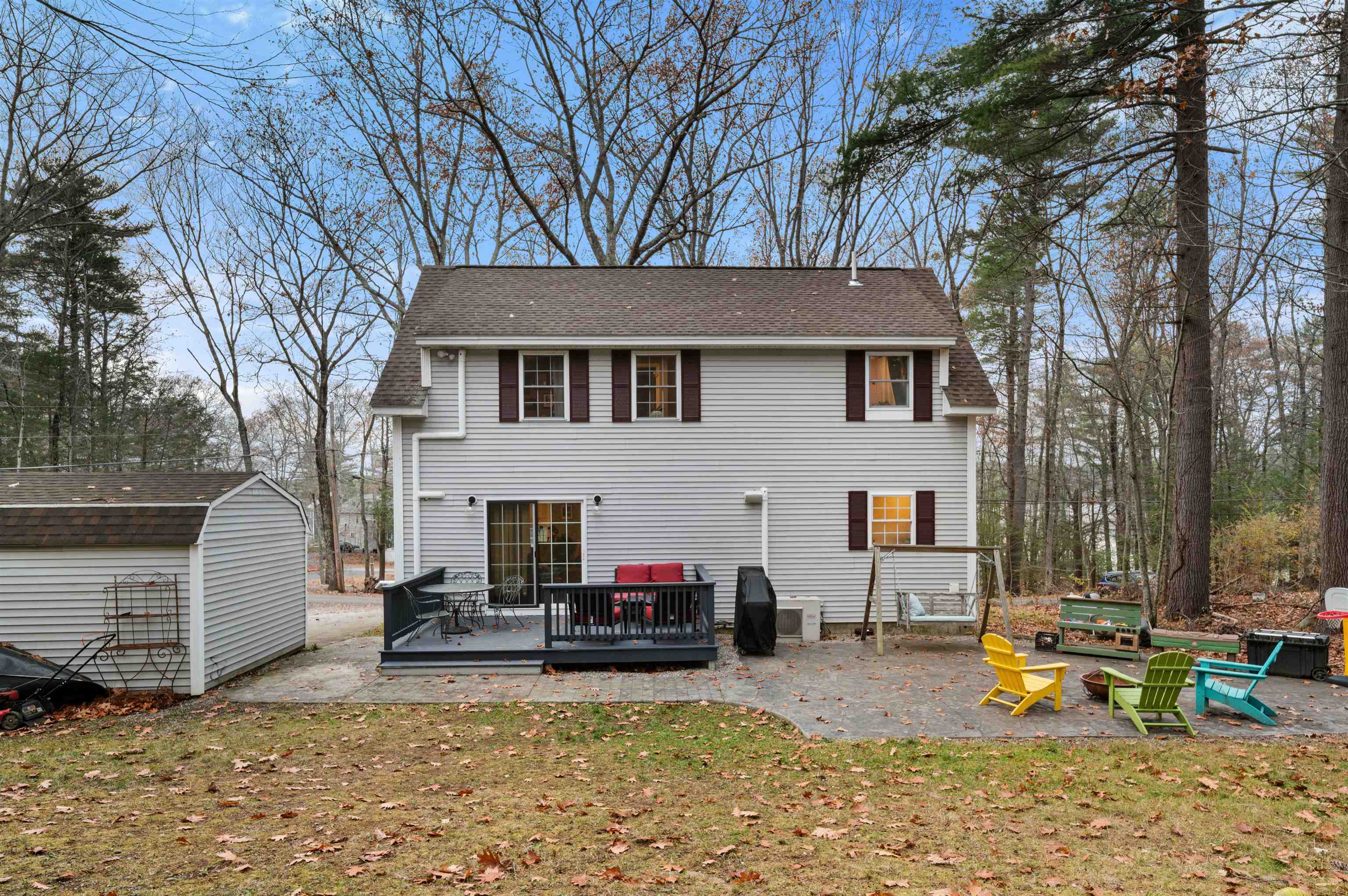 288 Mica Point Rd, Barrington, NH 03825