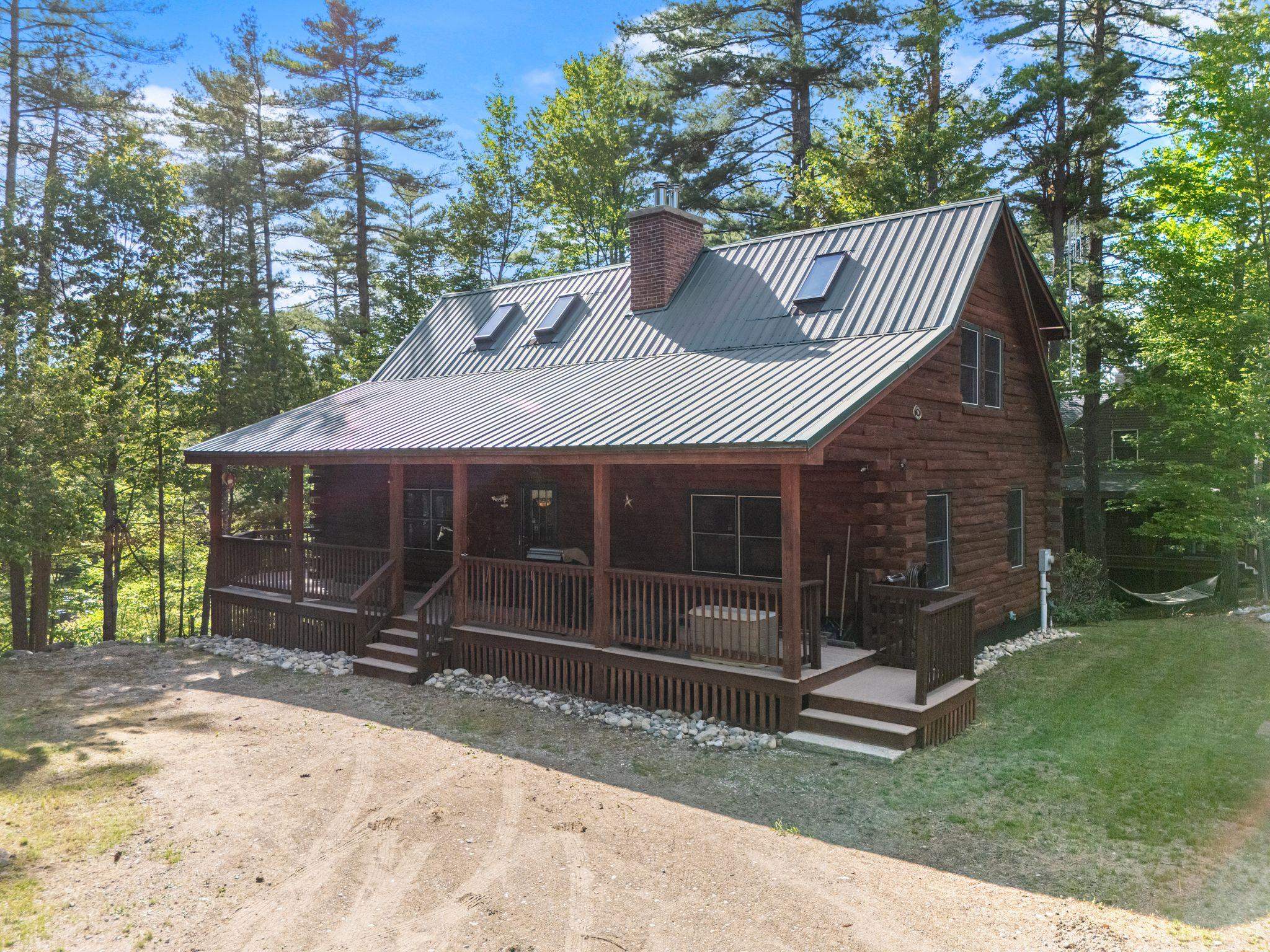 76 Clover Dr, Wakefield, NH 03830