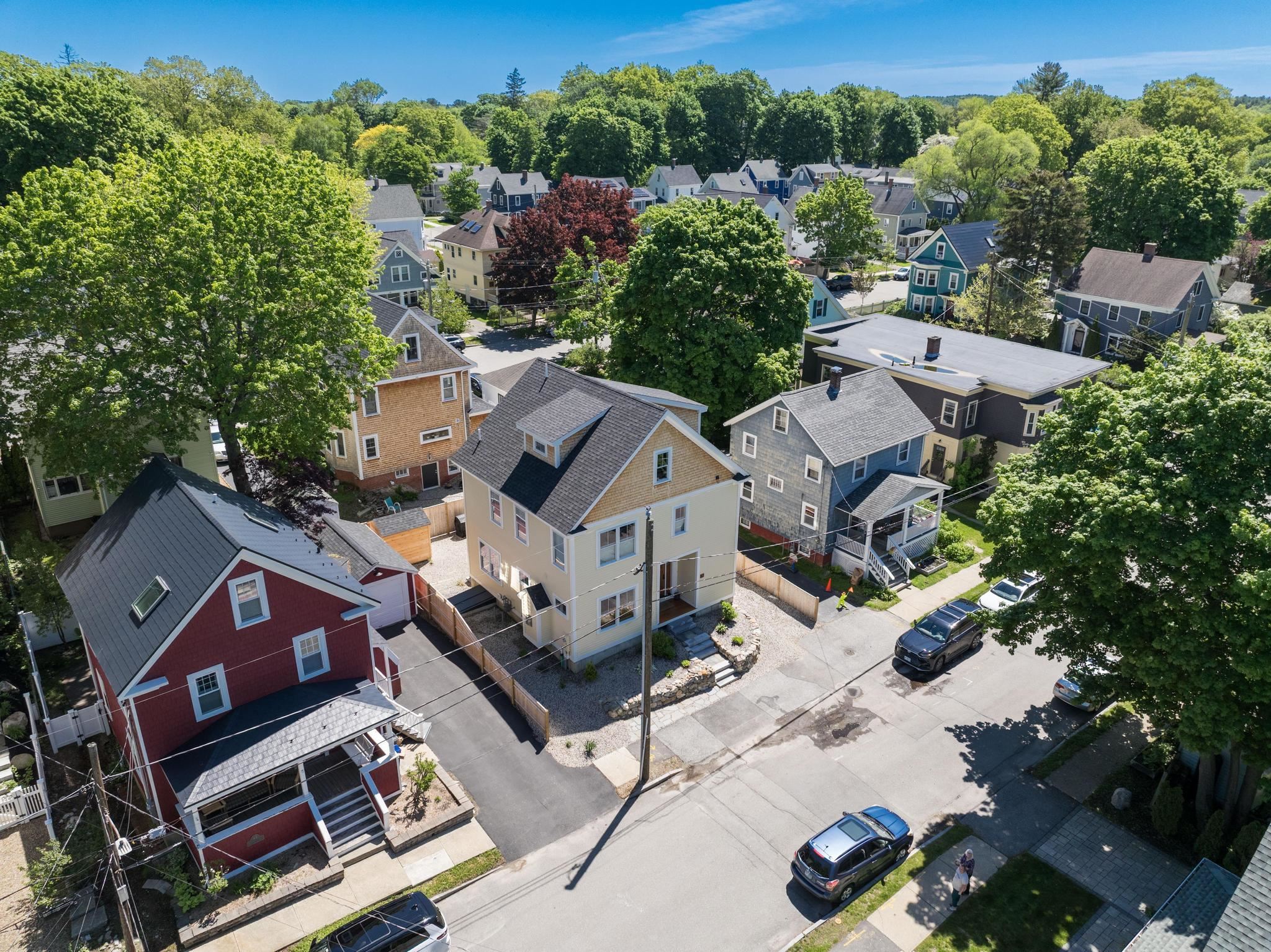 57 Sherburne Ave, Portsmouth, NH 03801