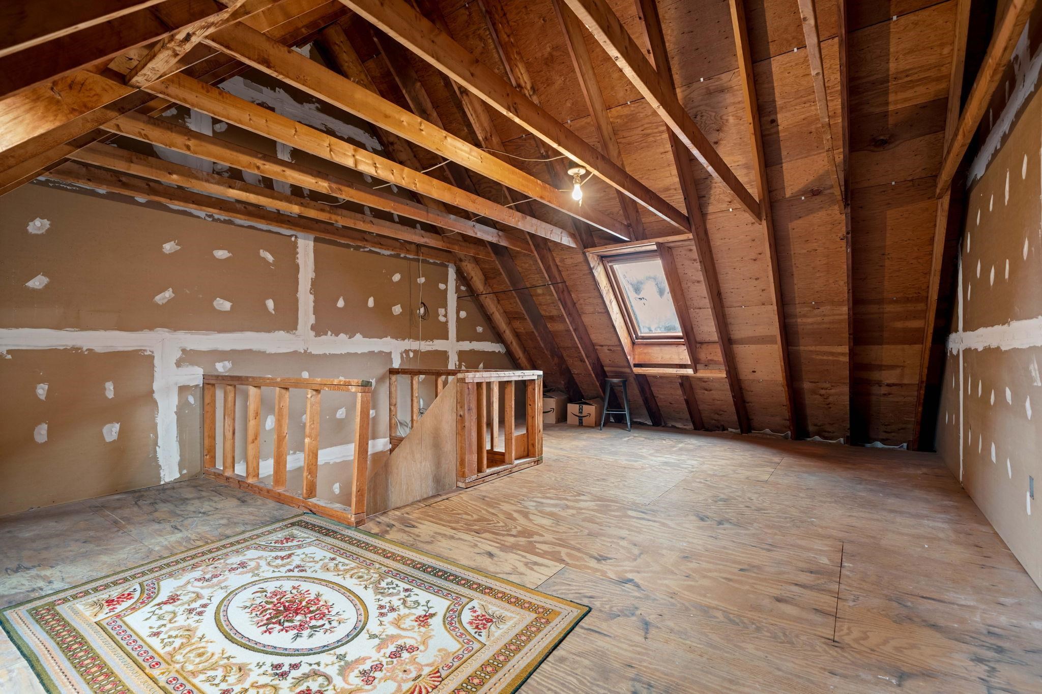 52 Spring Cove Rd, Nashua, NH 03062