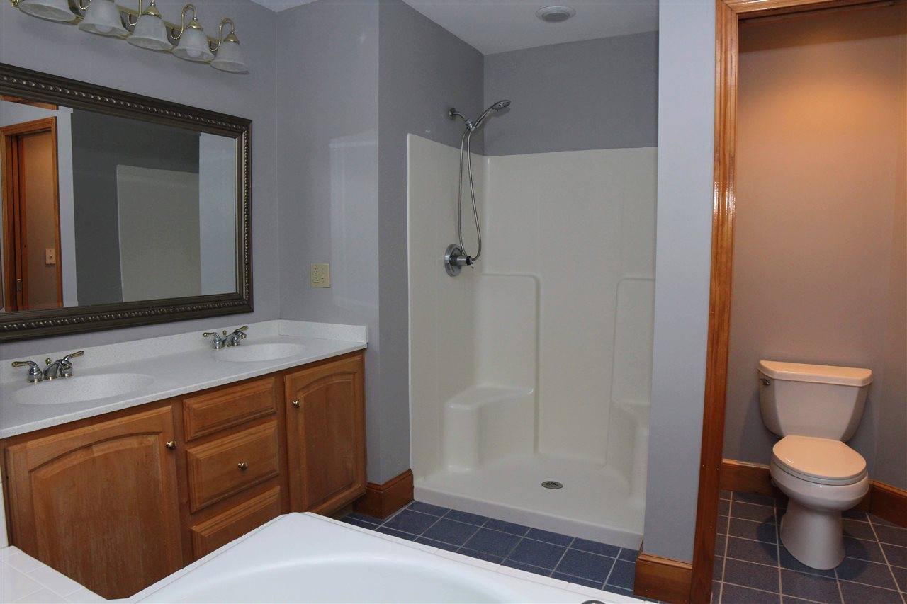 3 Summerfare St, Hooksett, NH 03106