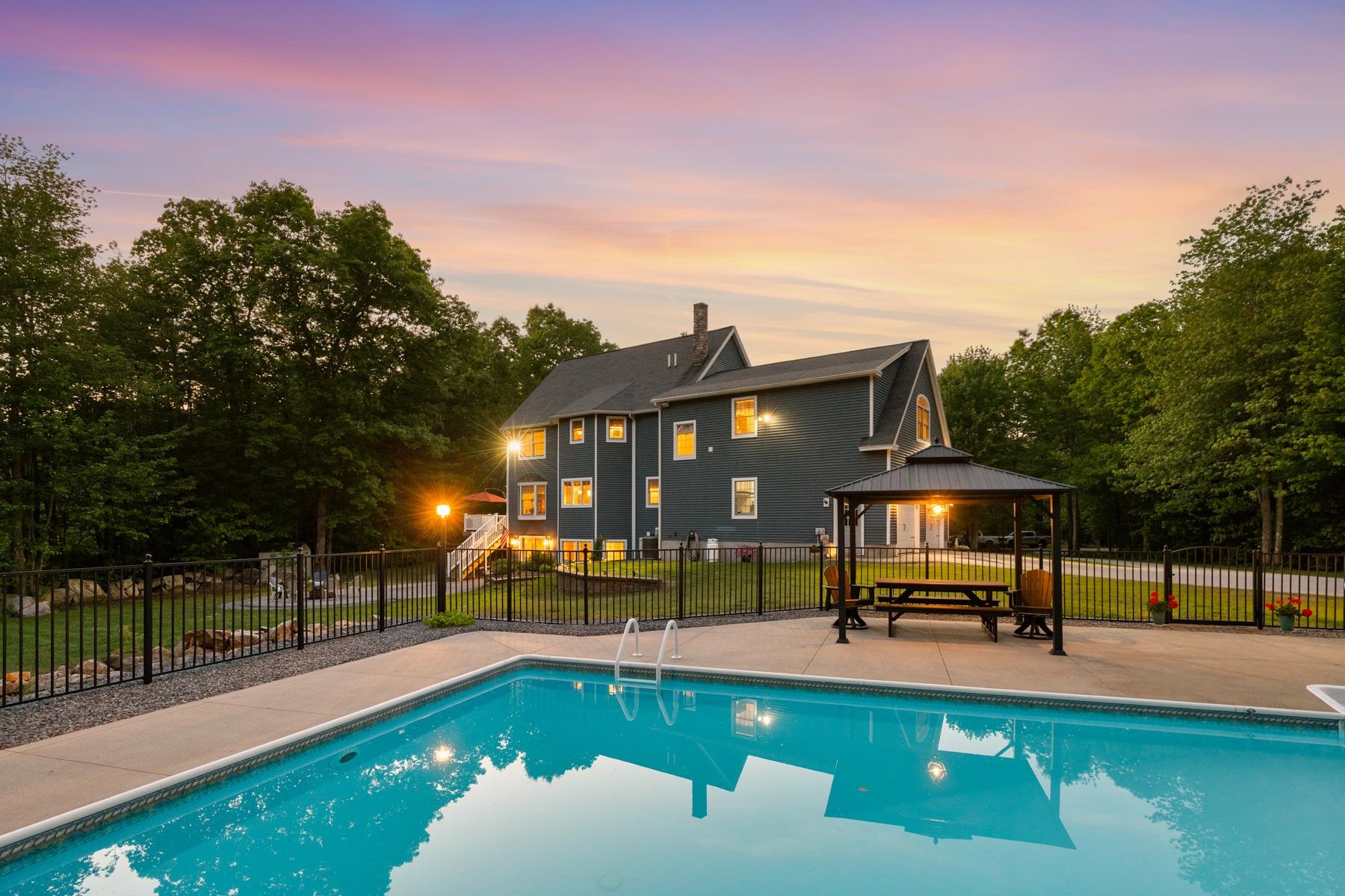 6 Shawns Way, Somersworth, NH 03878
