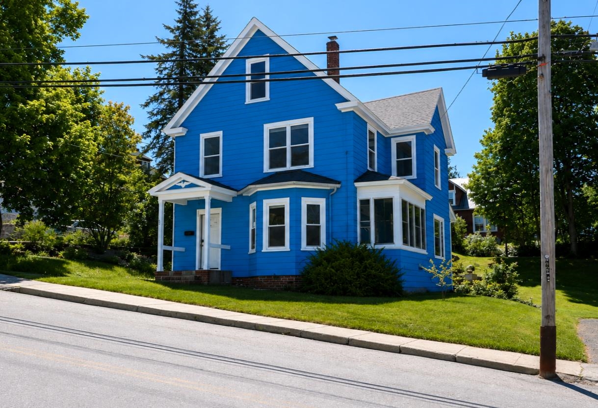 300 Hillside Ave, Berlin, NH 03570