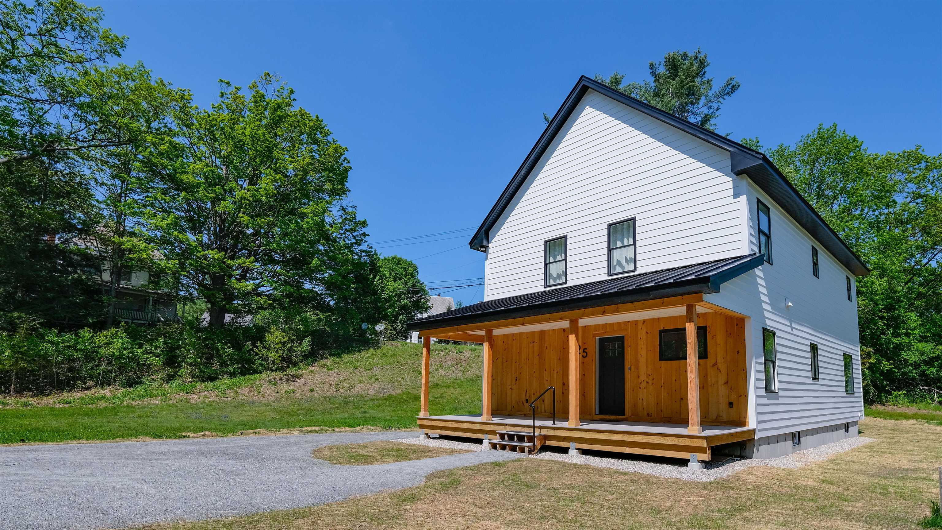 VILLAGE OF LUDLOW IN TOWN OF LUDLOW VT&nbsp;Home for sale $$750,000 | $326 per sq.ft.