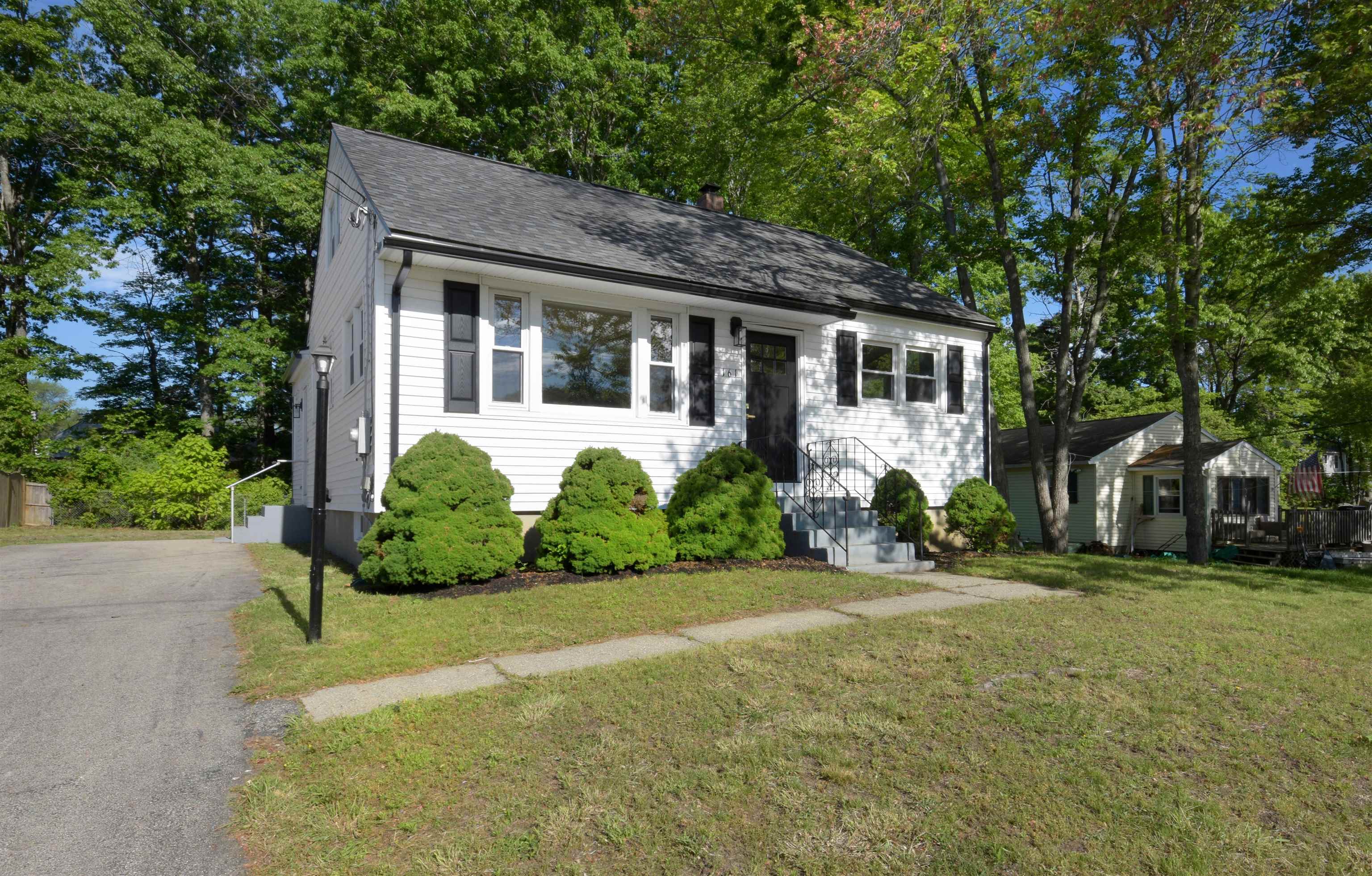 Manchester NH&nbsp;Home for sale $$499,900 $349 per sq.ft.