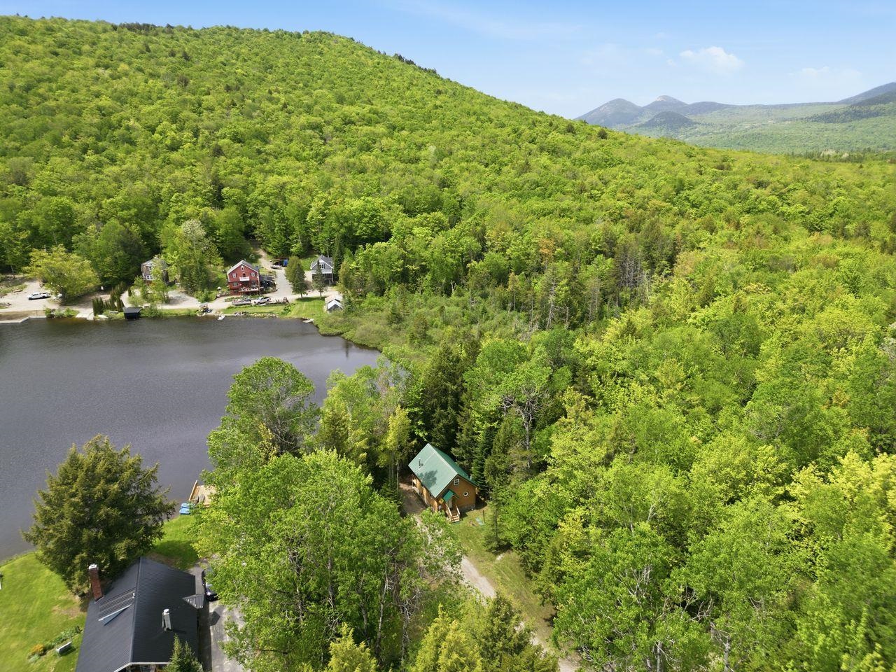 38 Kelly Rd, Stark, NH 03582