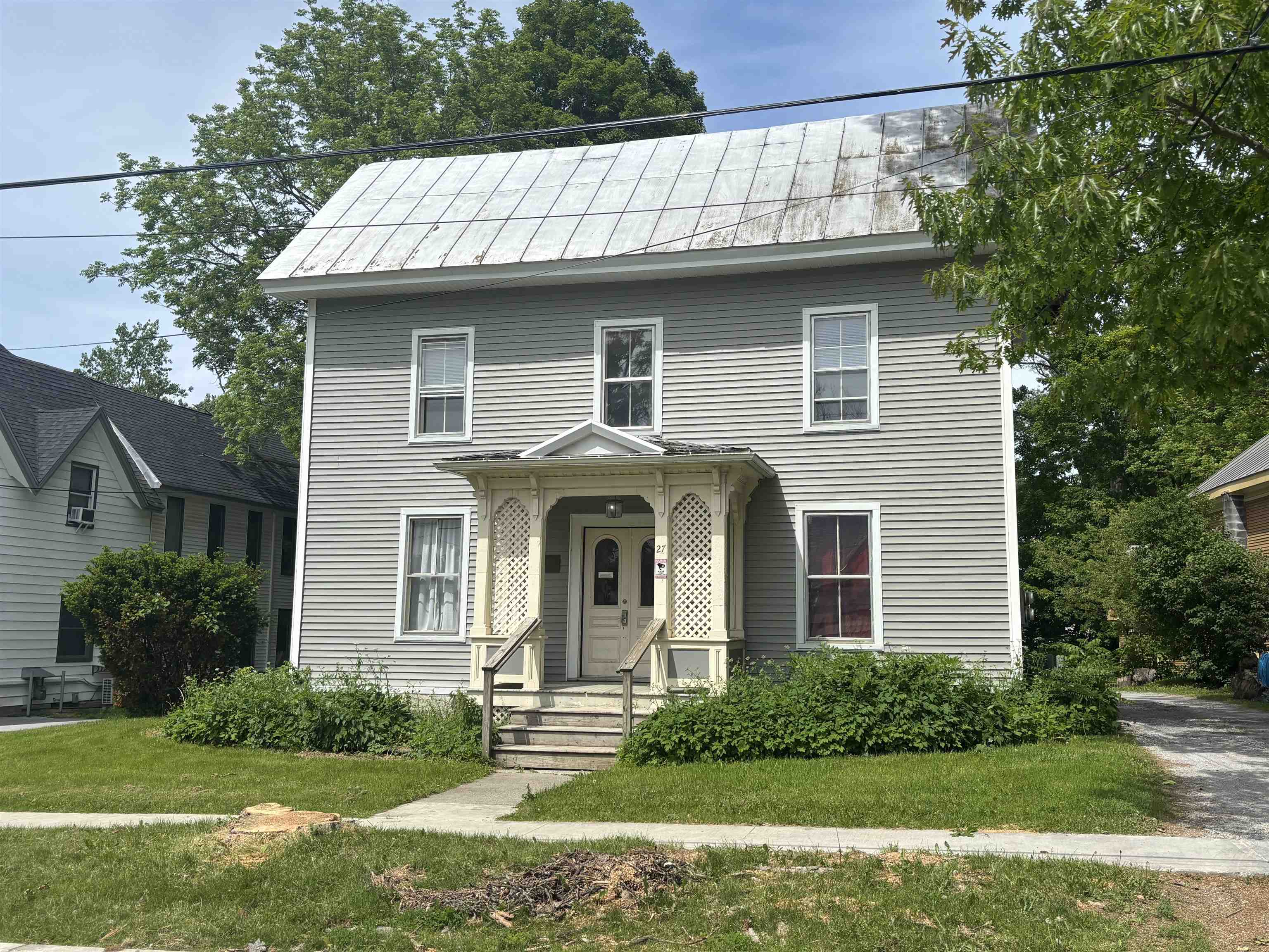 27 Upper Welden Street Unit: Unit 2