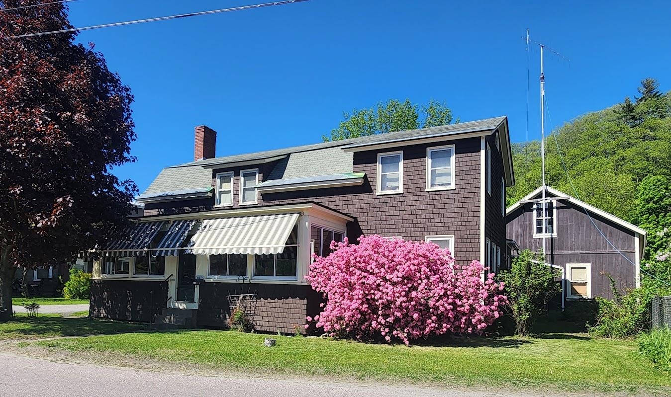 Waterbury VT&nbsp;Home for sale $$479,000 $234 per sq.ft.
