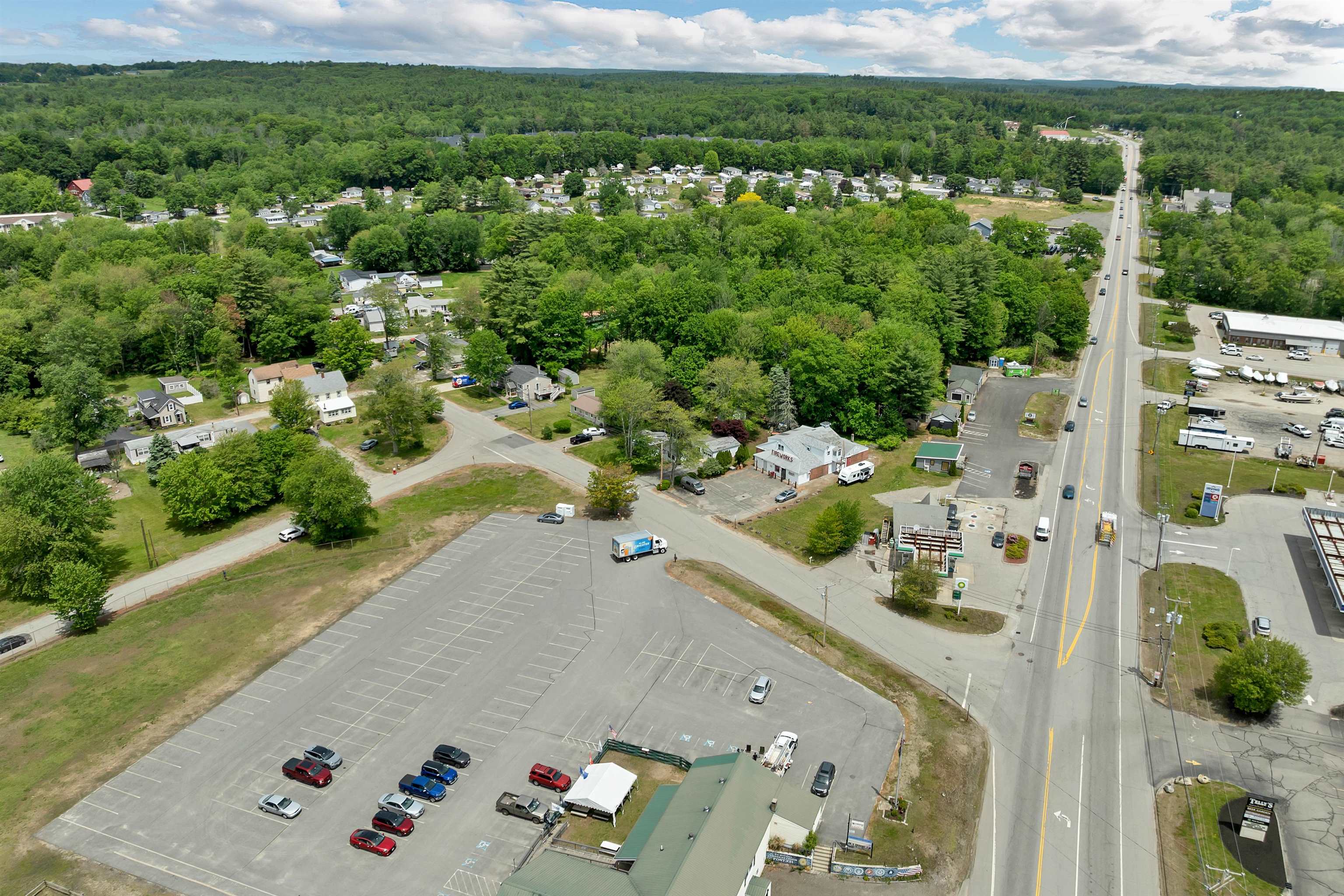 13 Elm St, Epping, NH 03042