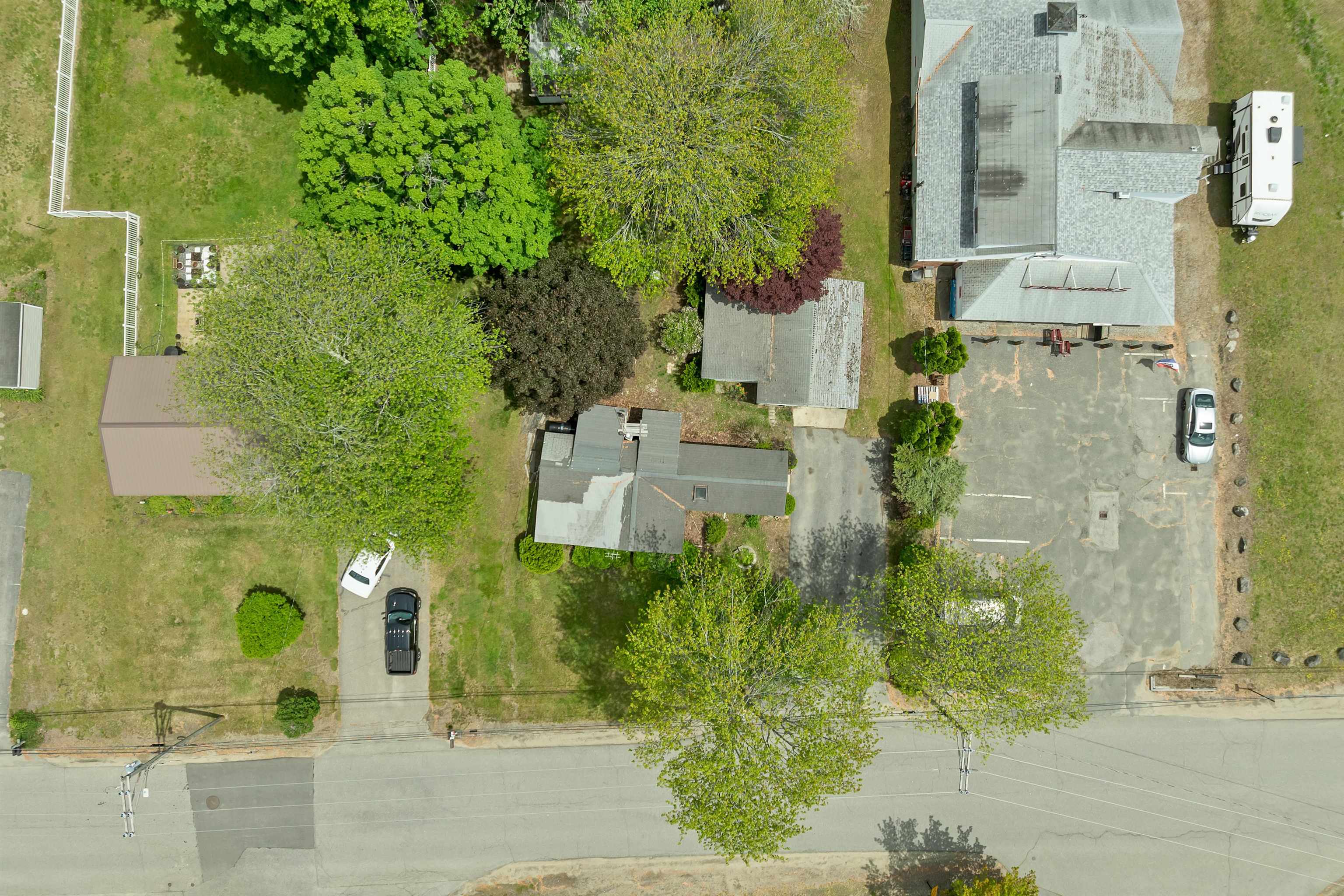 13 Elm St, Epping, NH 03042