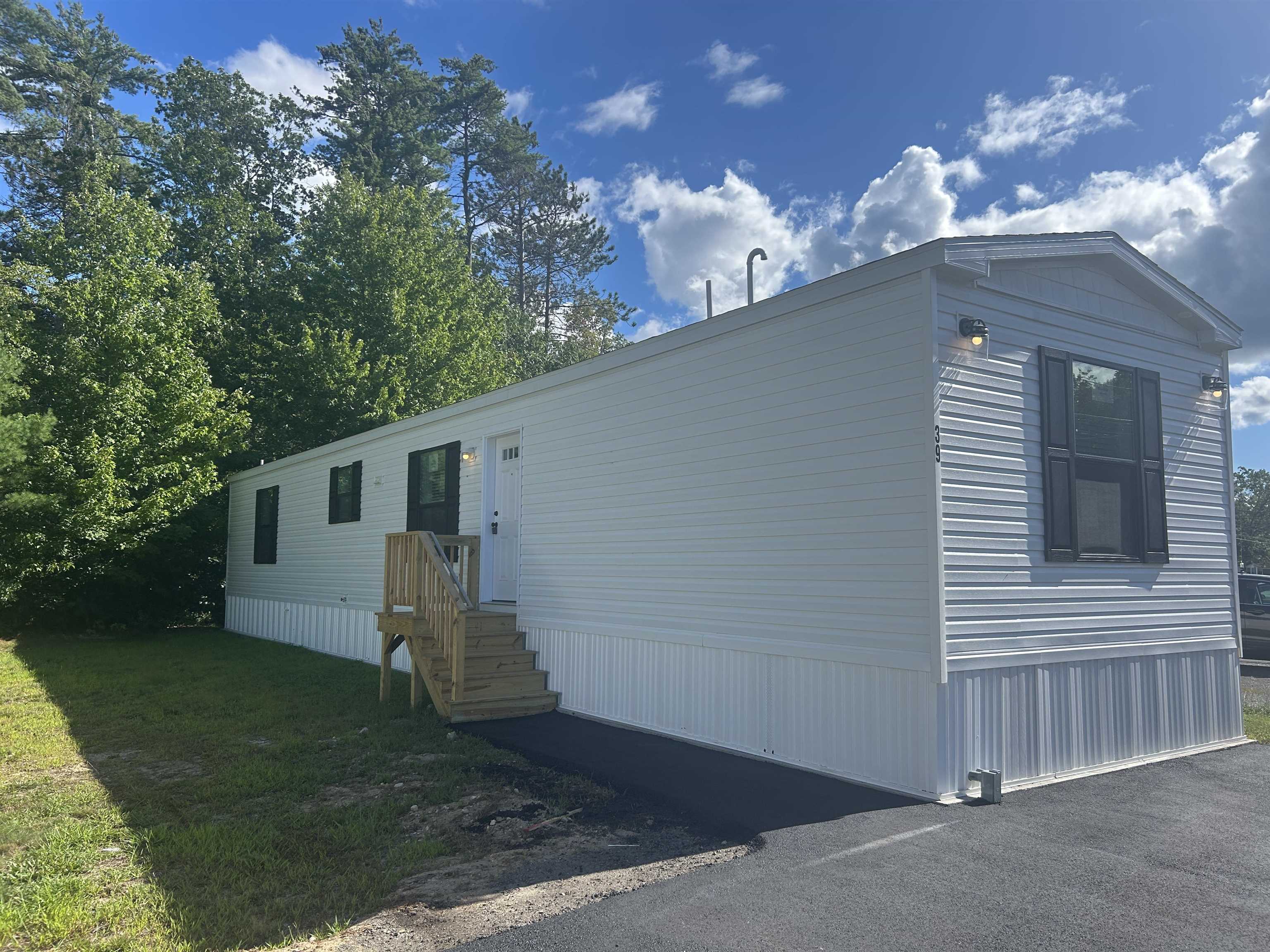 17th image of 39 Pineland Park Rd, Milton, NH 03851 | MLS# 5092840