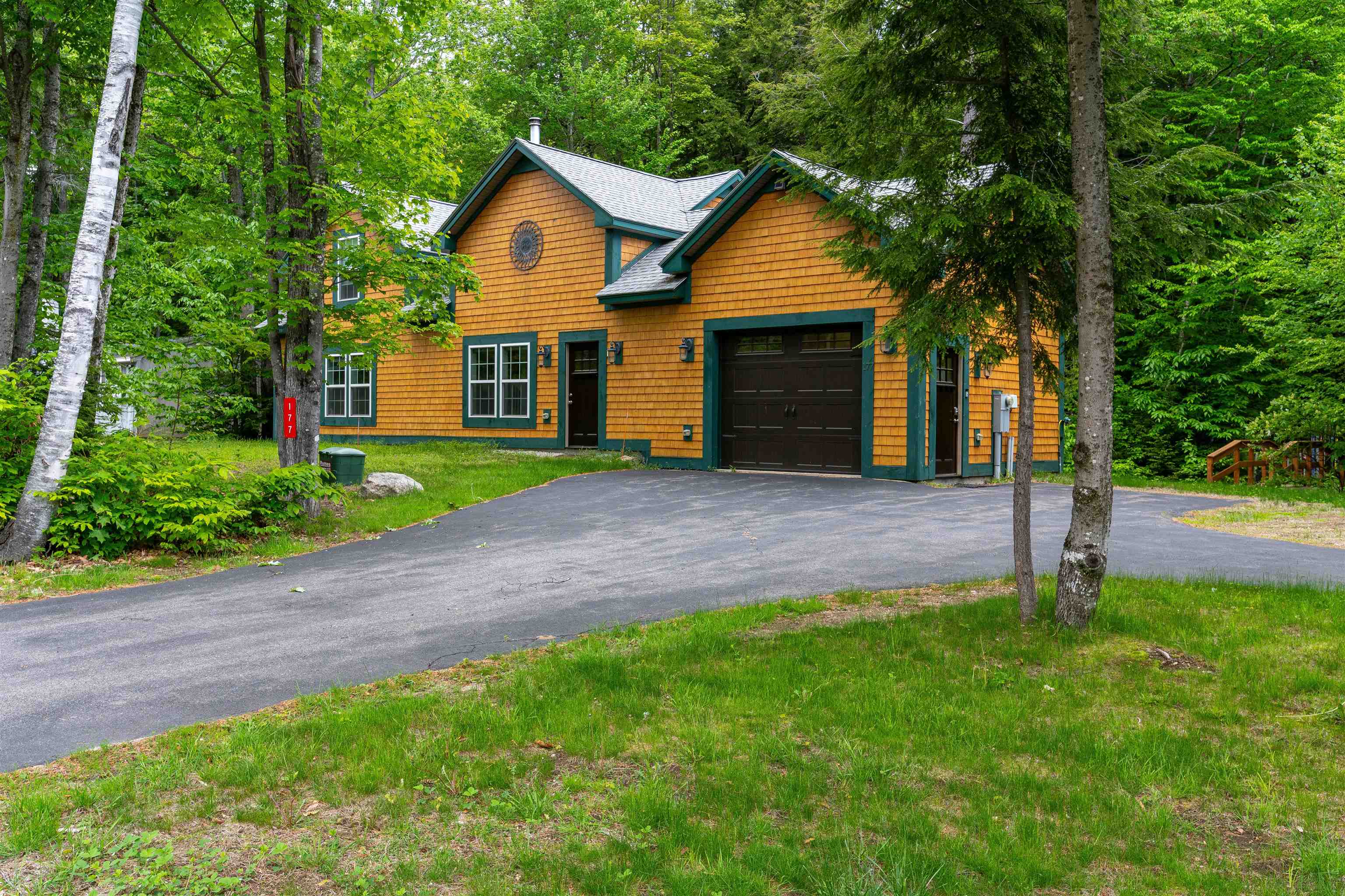 177 Alpstrausse , Bartlett, NH 03812
