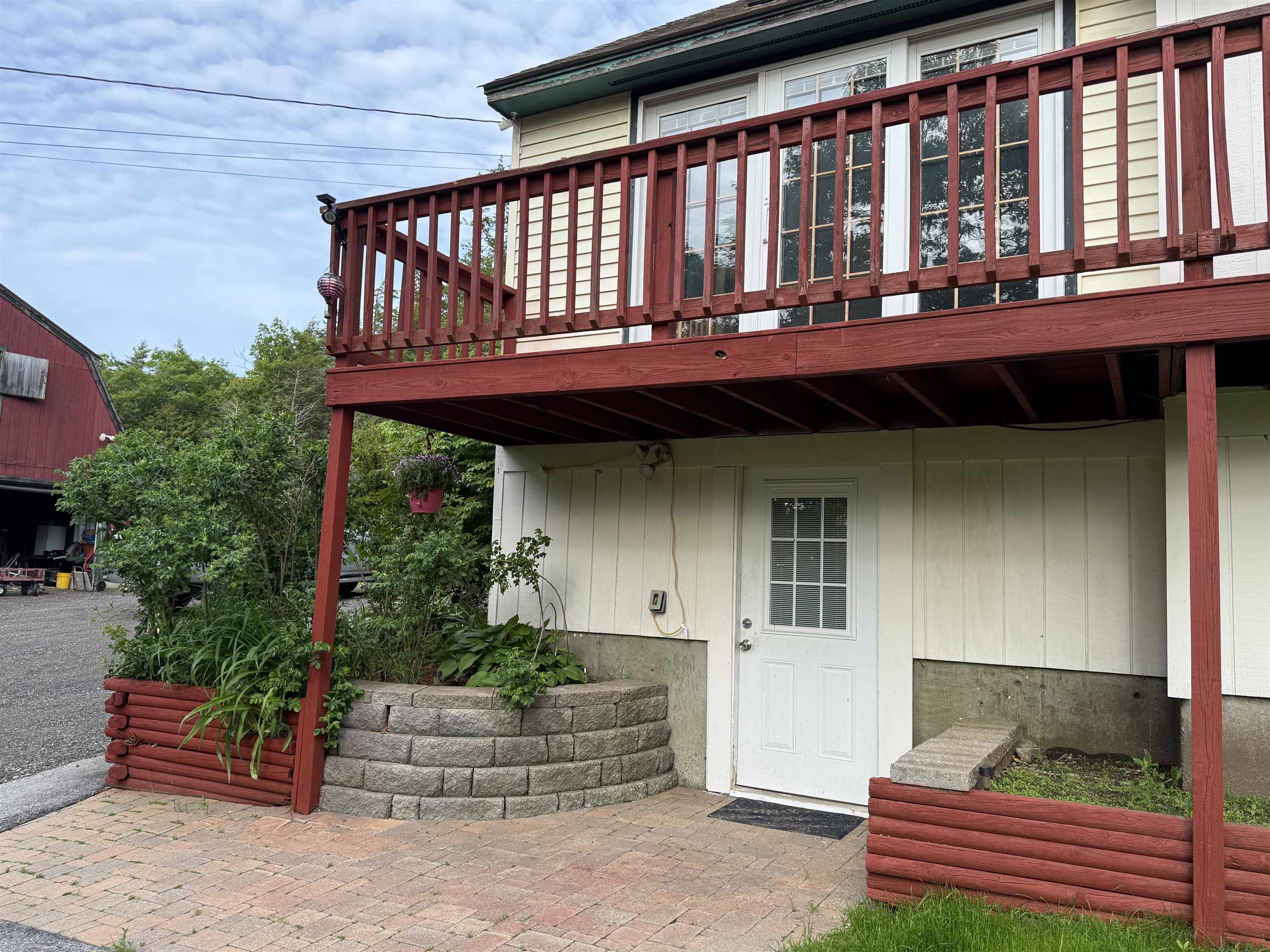 29 Tandy Rd, Deerfield, NH 03037