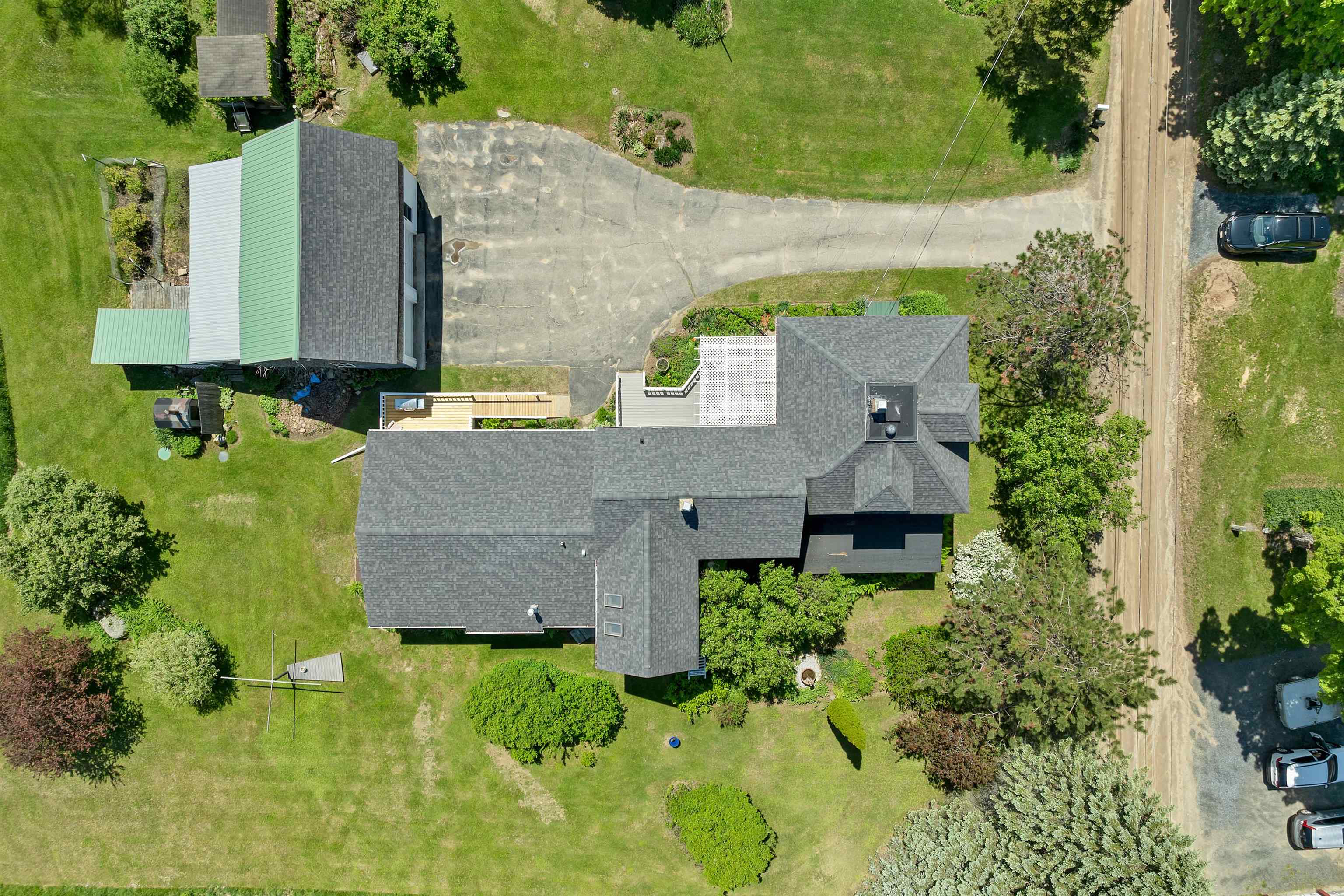 195 Philbrook Rd, Sanbornton, NH 03269