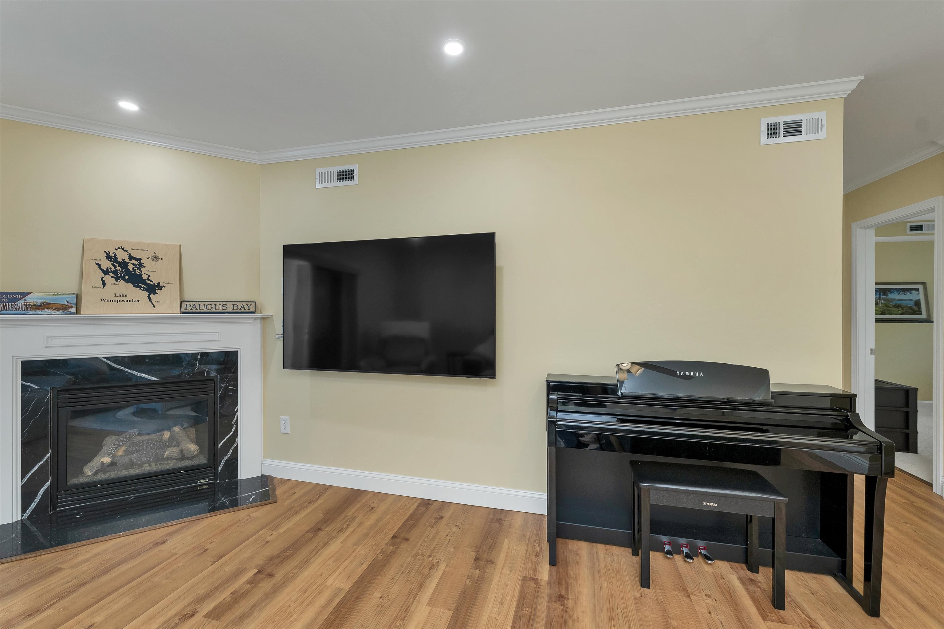 25 Sullivan Way #4, Laconia, NH 03246