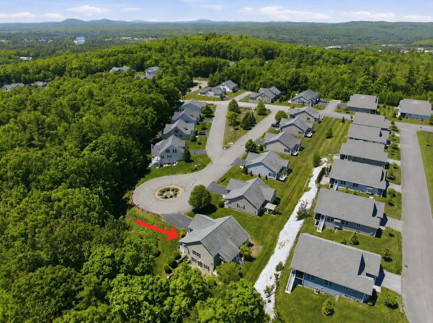 12 Thorn Hill Rd #12, Hooksett, NH 03106