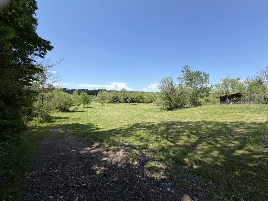 3 Breakneck Rd, Newport, NH 03773