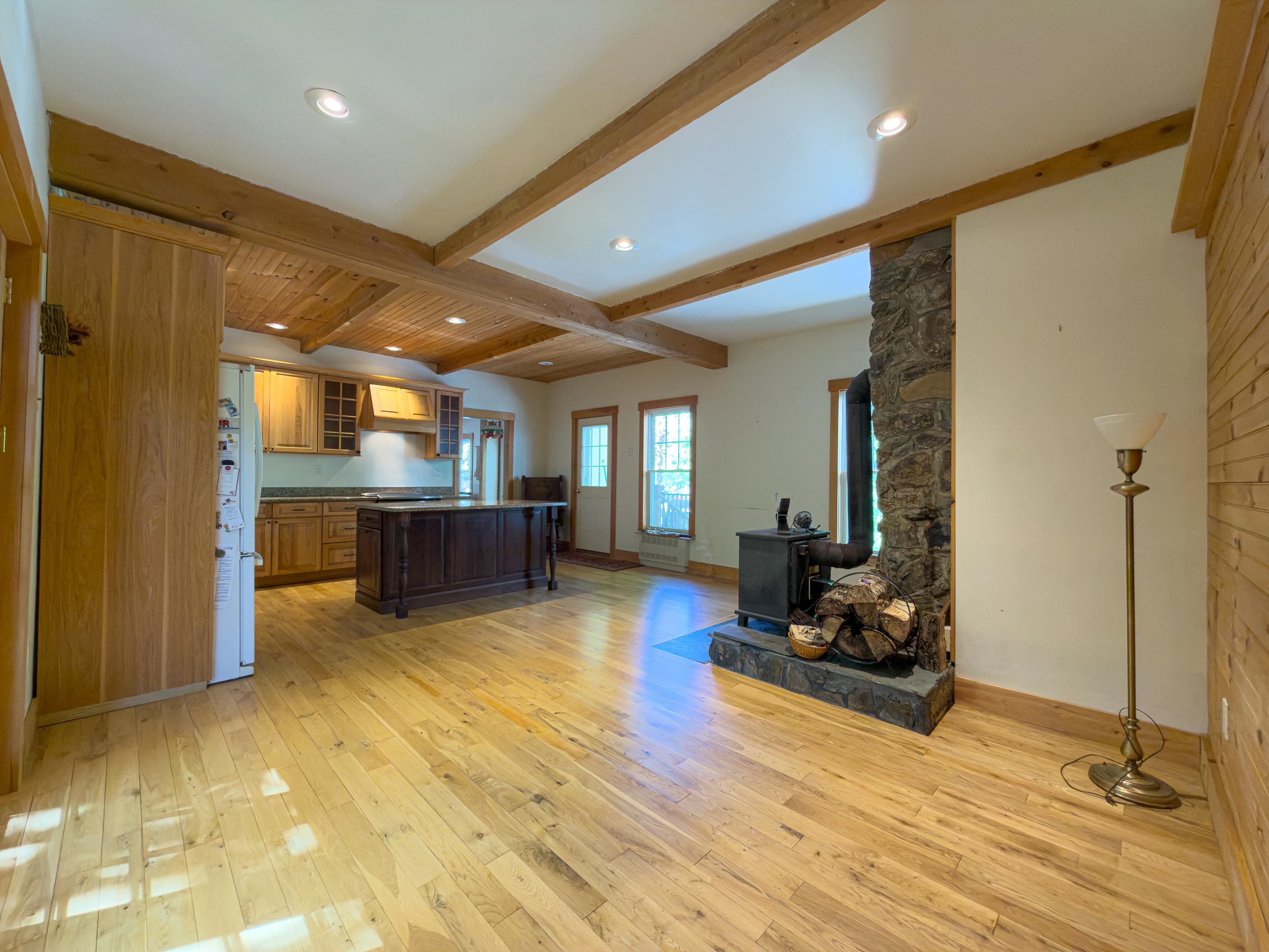 163 Grove St, Littleton, NH 03561