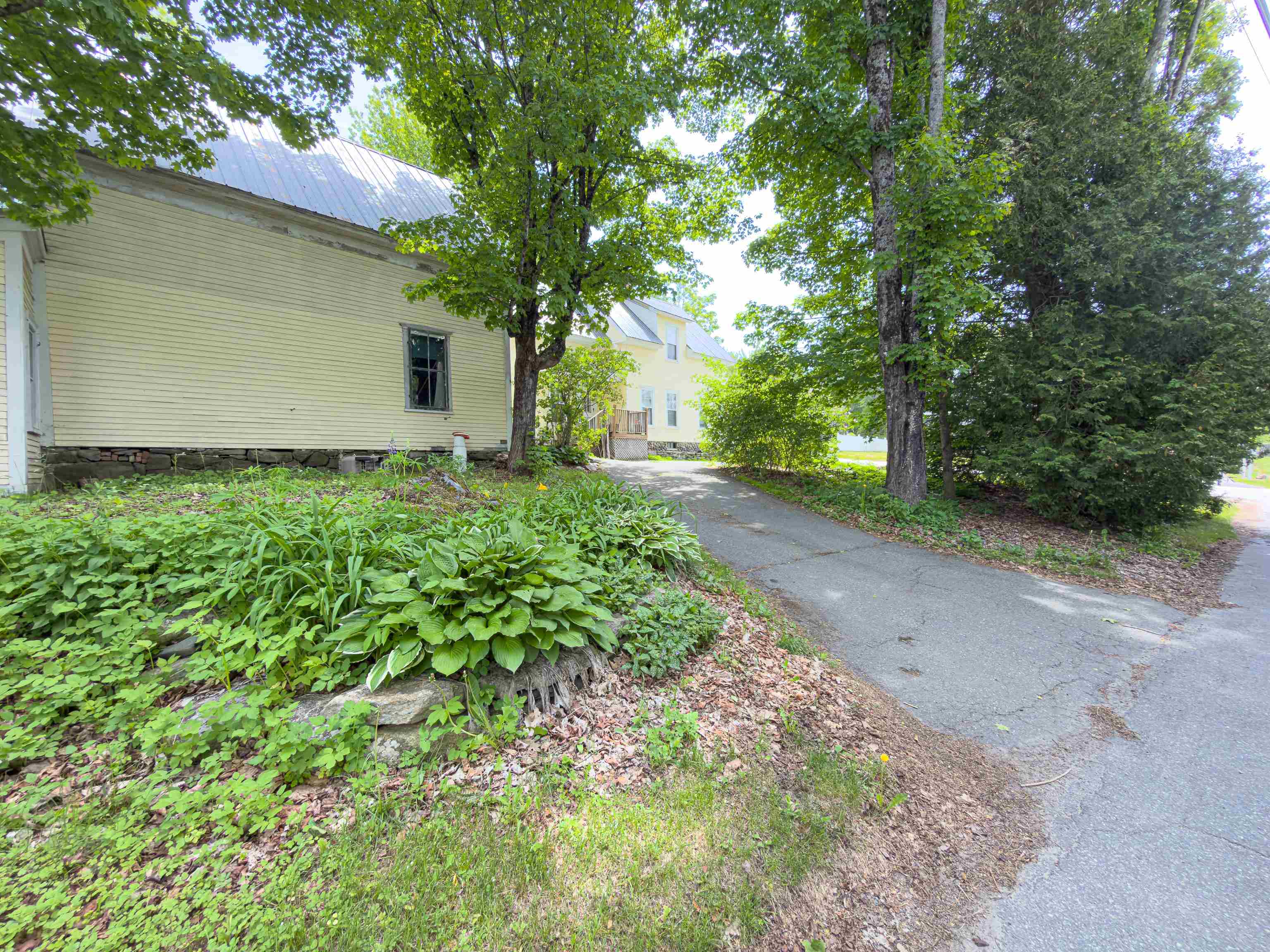 163 Grove St, Littleton, NH 03561