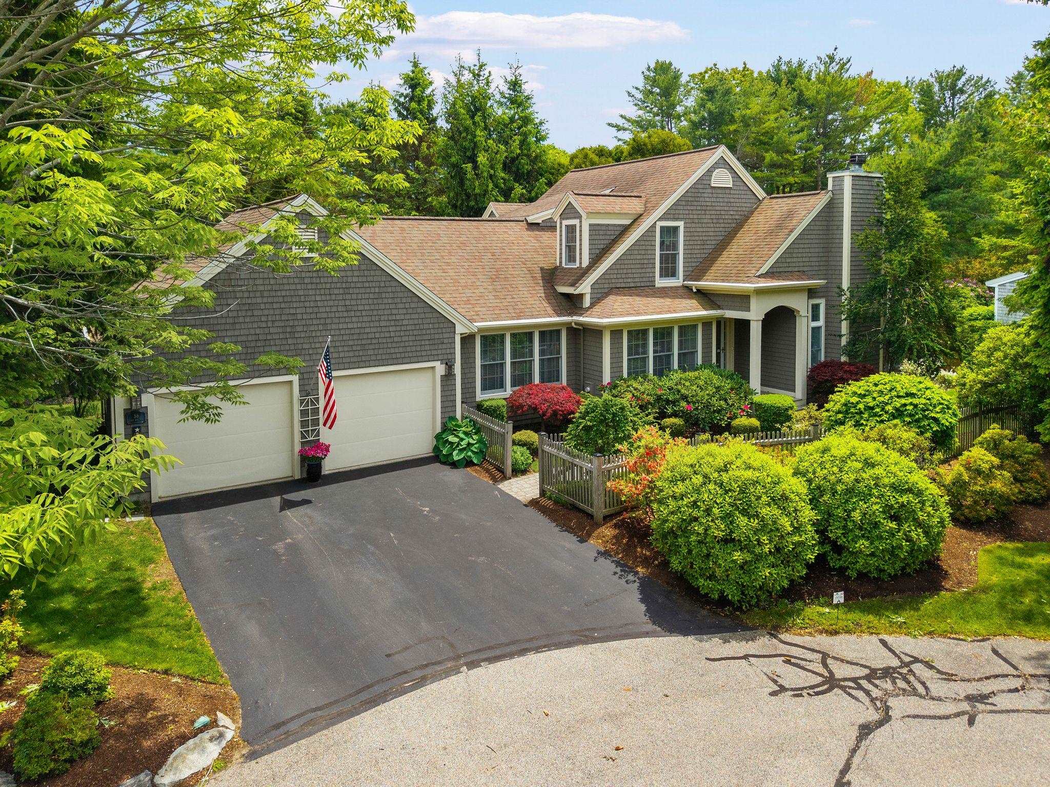 56 Old Bay Rd, New Castle, NH 03854