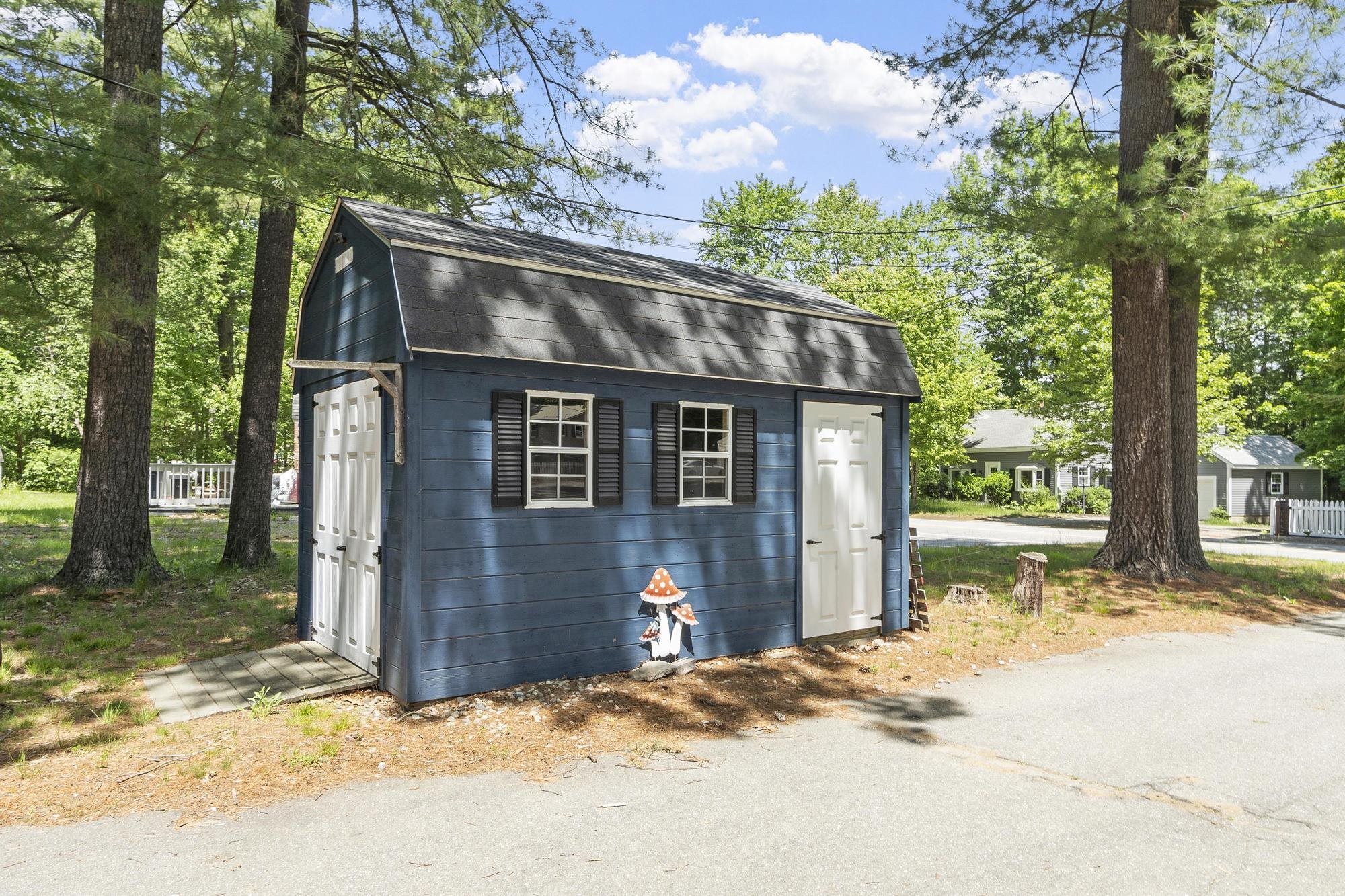 167 Turkey Hill Rd, Merrimack, NH 03054