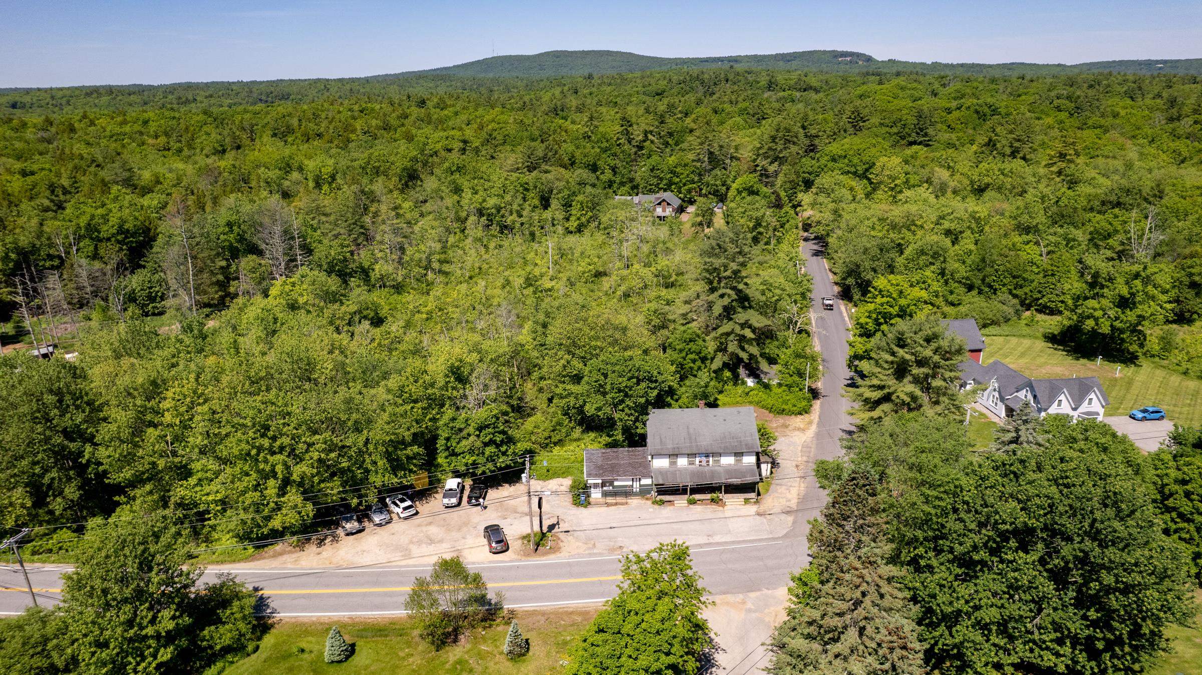 368 Stage Rd, Nottingham, NH 03291
