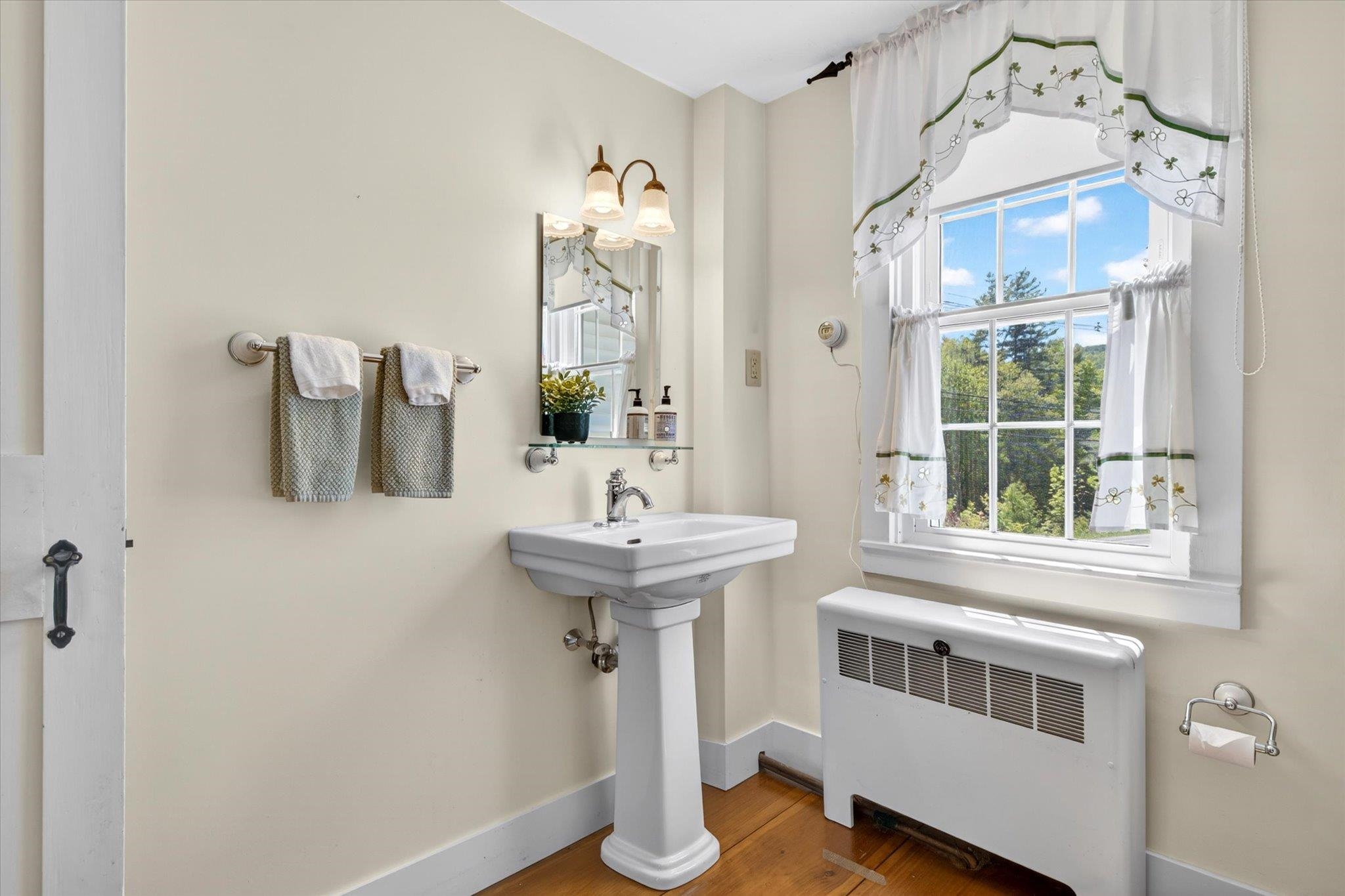 level 2 bath