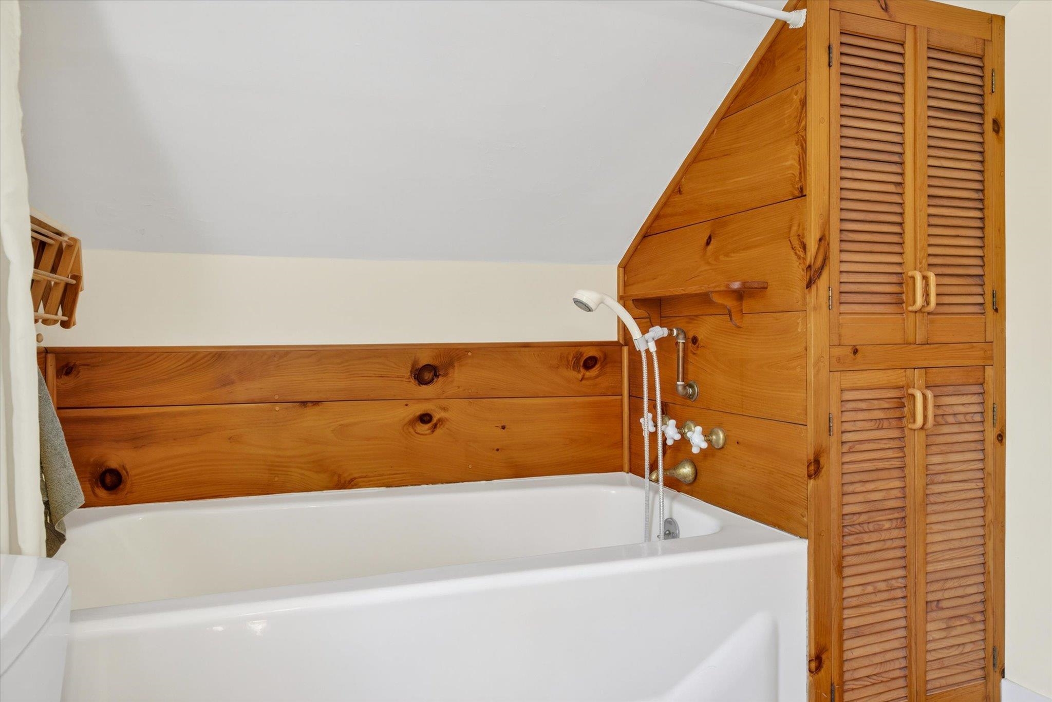 level 2 bath