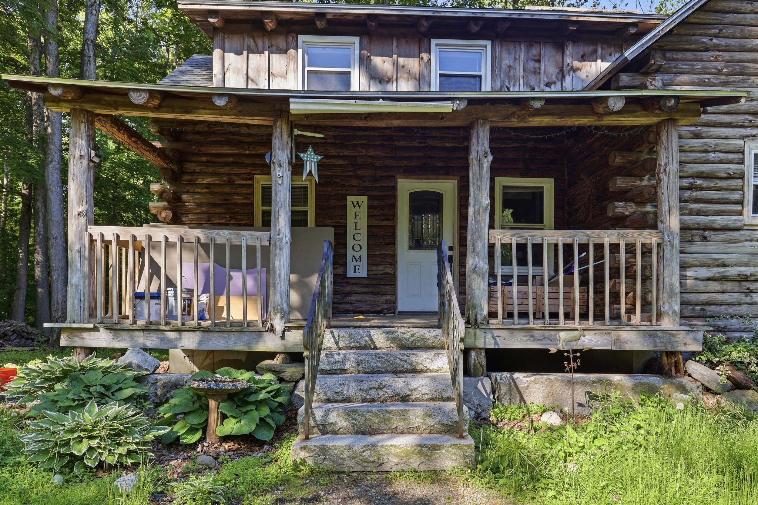 632 4th Range Rd, Pembroke, NH 03275