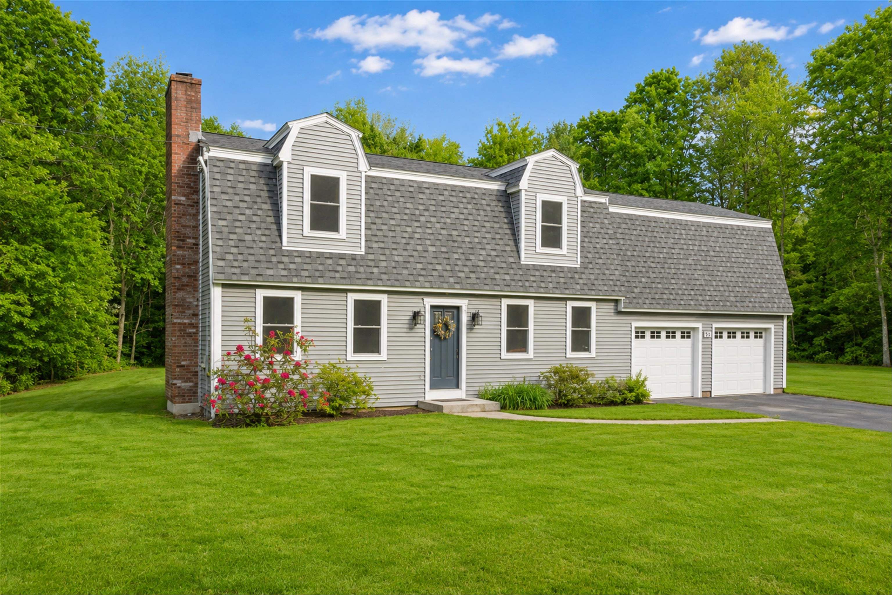 51 Scobie Rd, New Boston, NH 03070