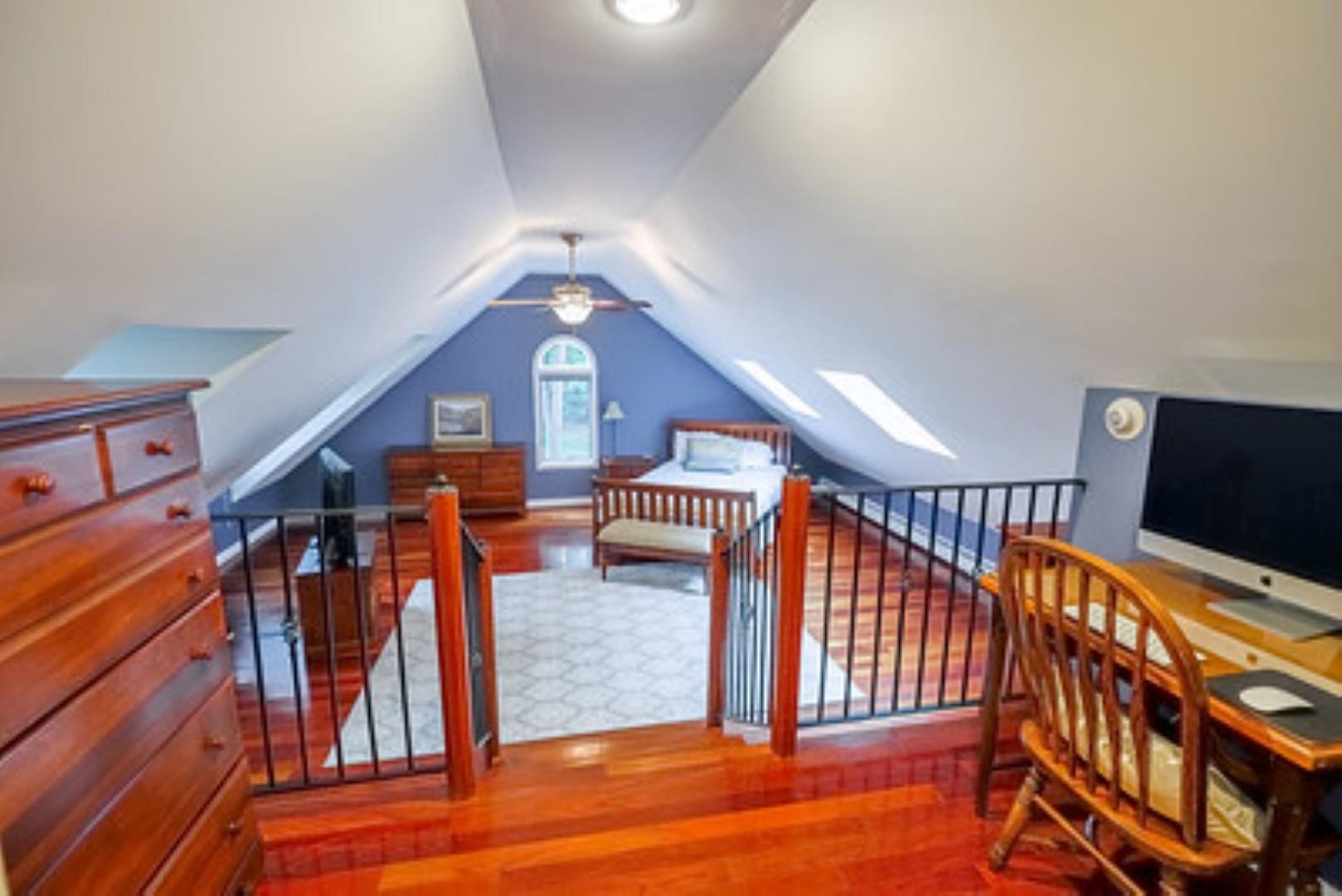 45 Blossom Rd, Windham, NH 03087