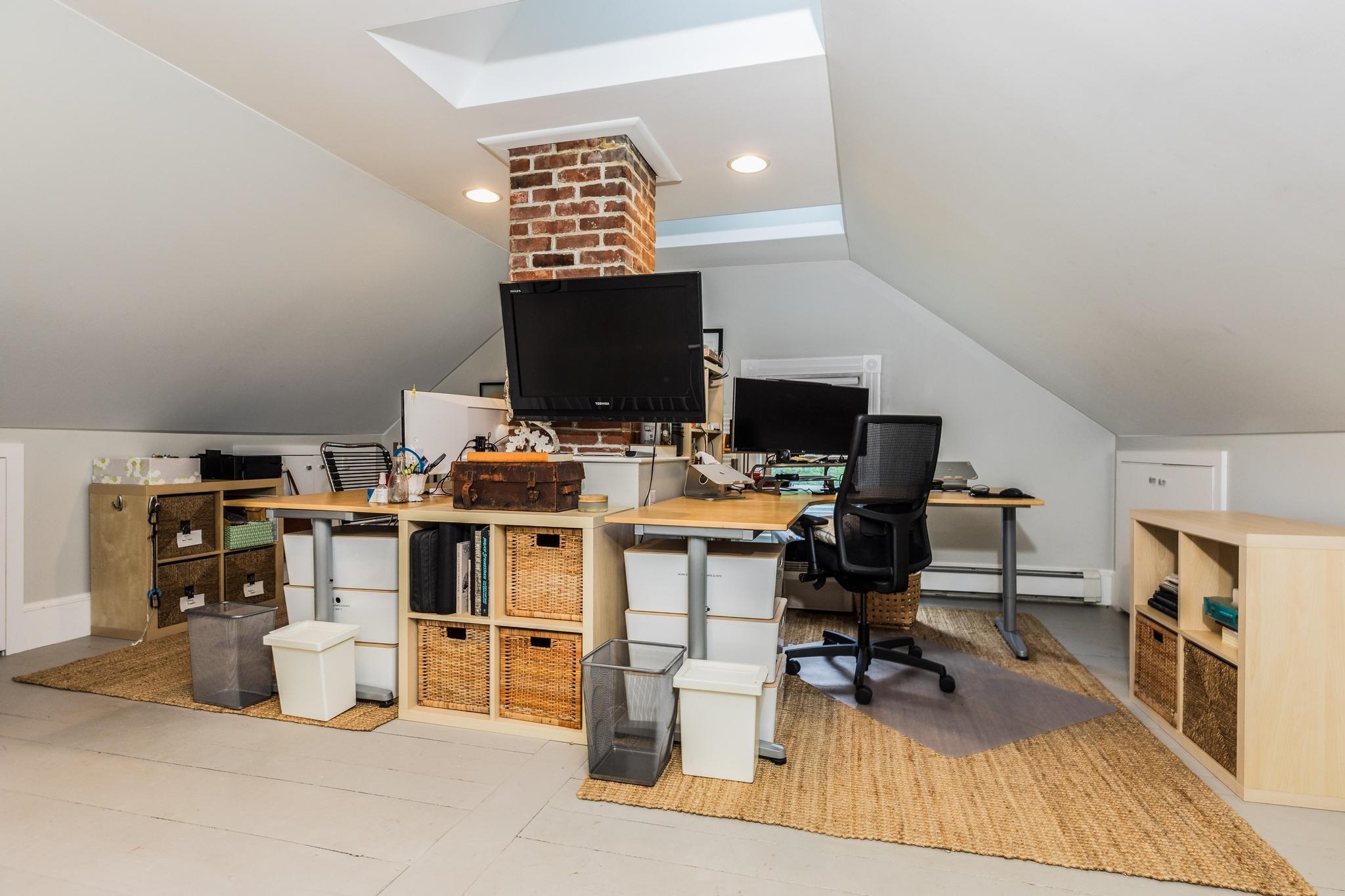 978 South St #1, Portsmouth, NH 03801