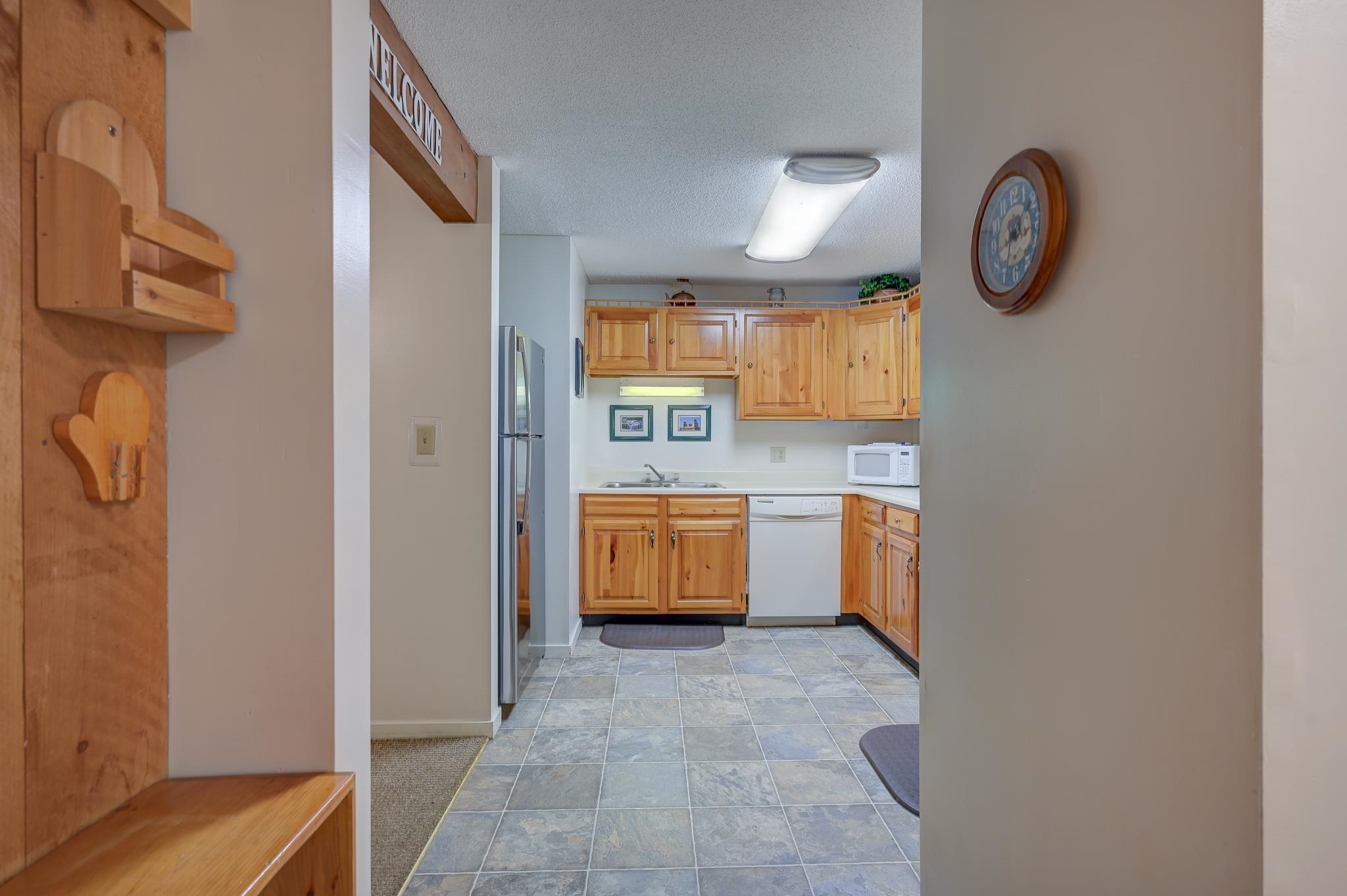 17D Season's At At Attitash Rd, Bartlett, NH 03812
