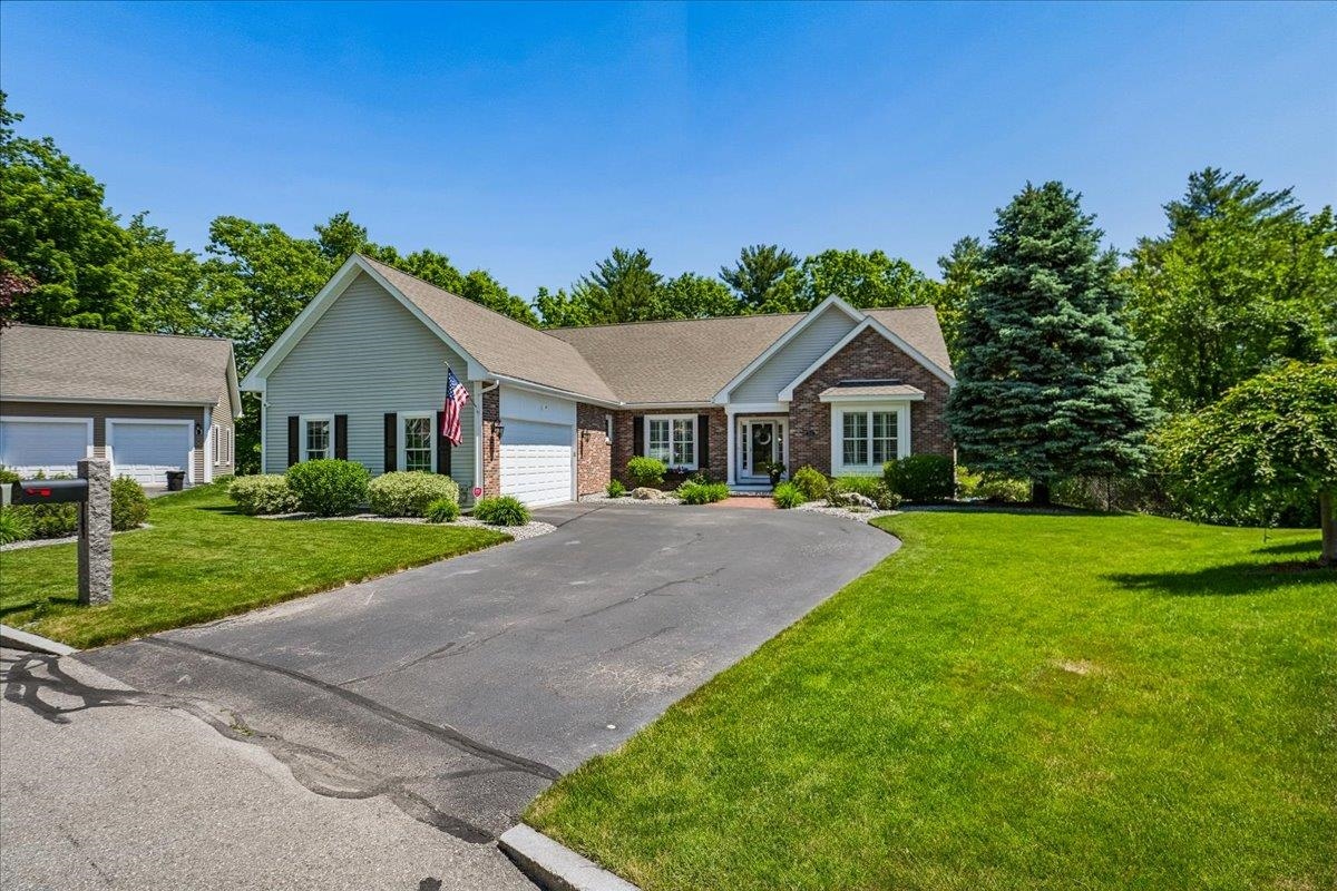 315 Sylvan Ln, Manchester, NH 03102