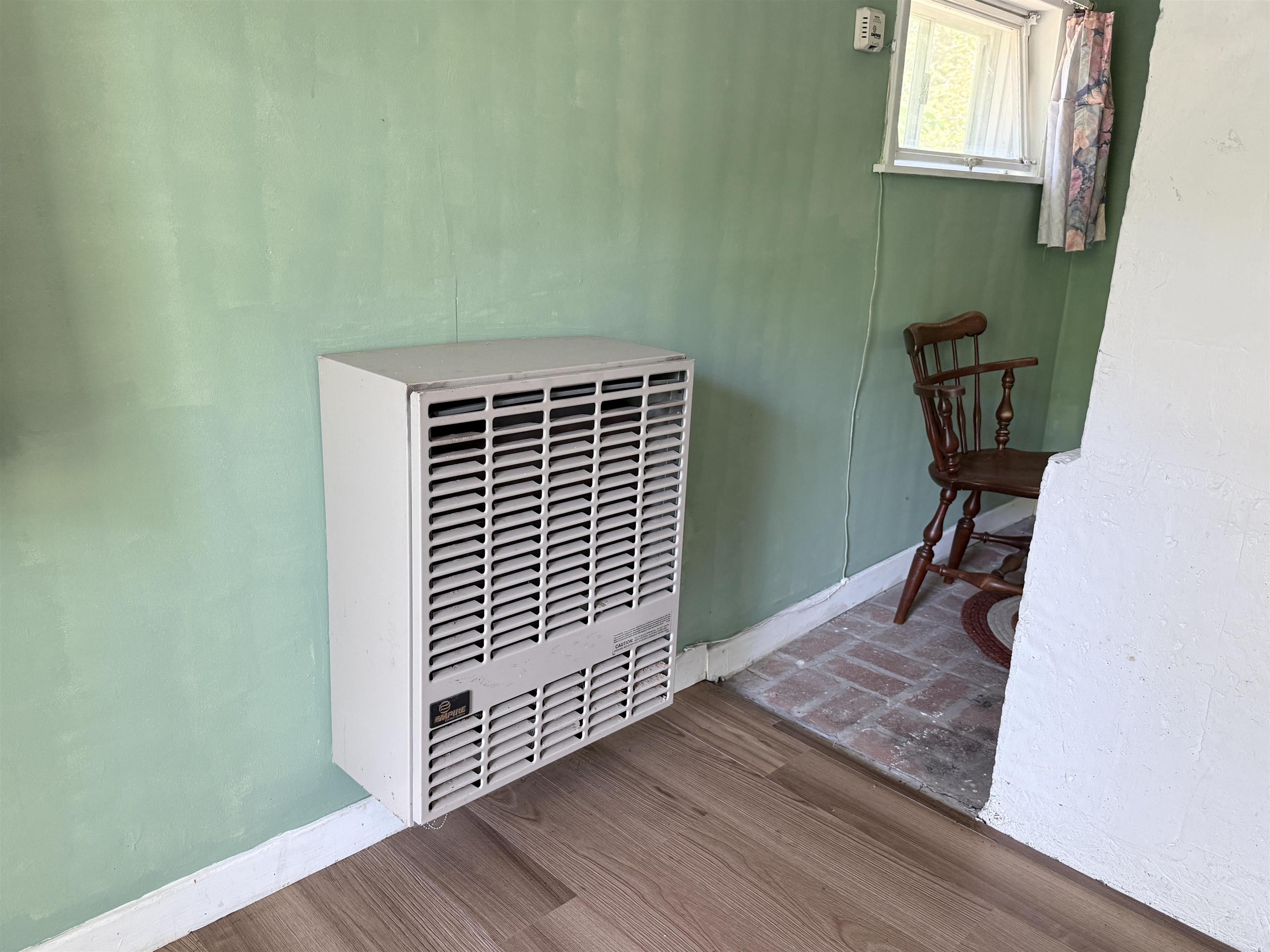 Propane wall unit