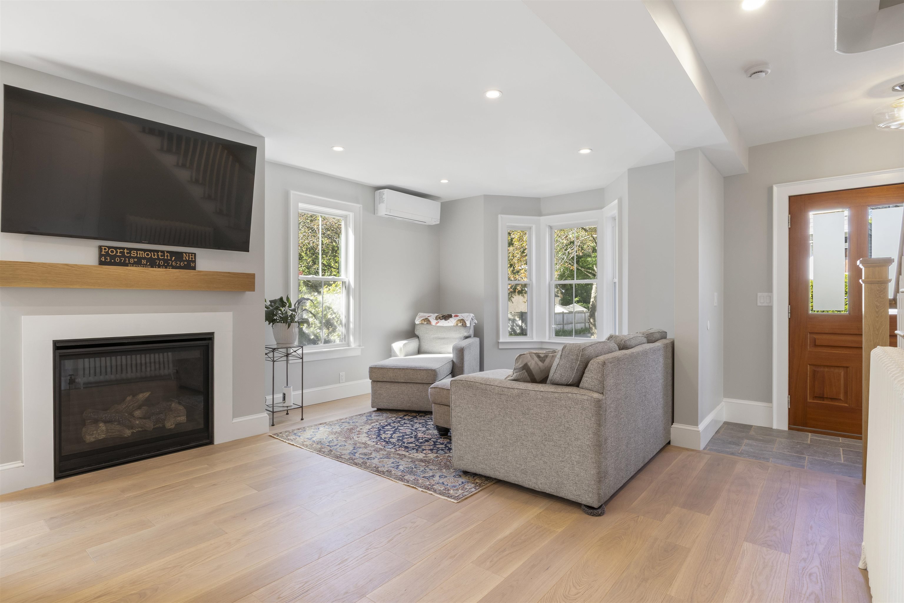 205 Broad St, Portsmouth, NH 03801