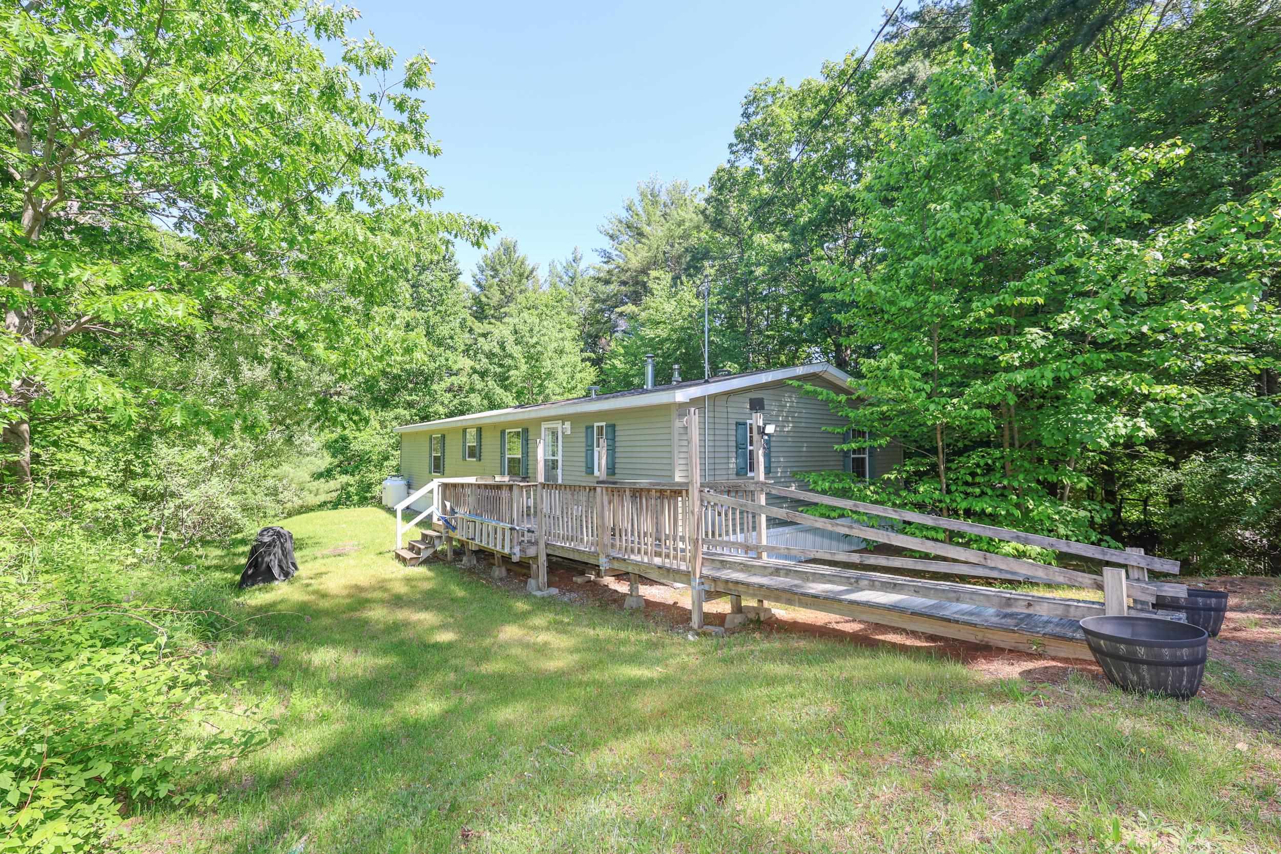 50 Hoit Mill Rd, Weare, NH 03281