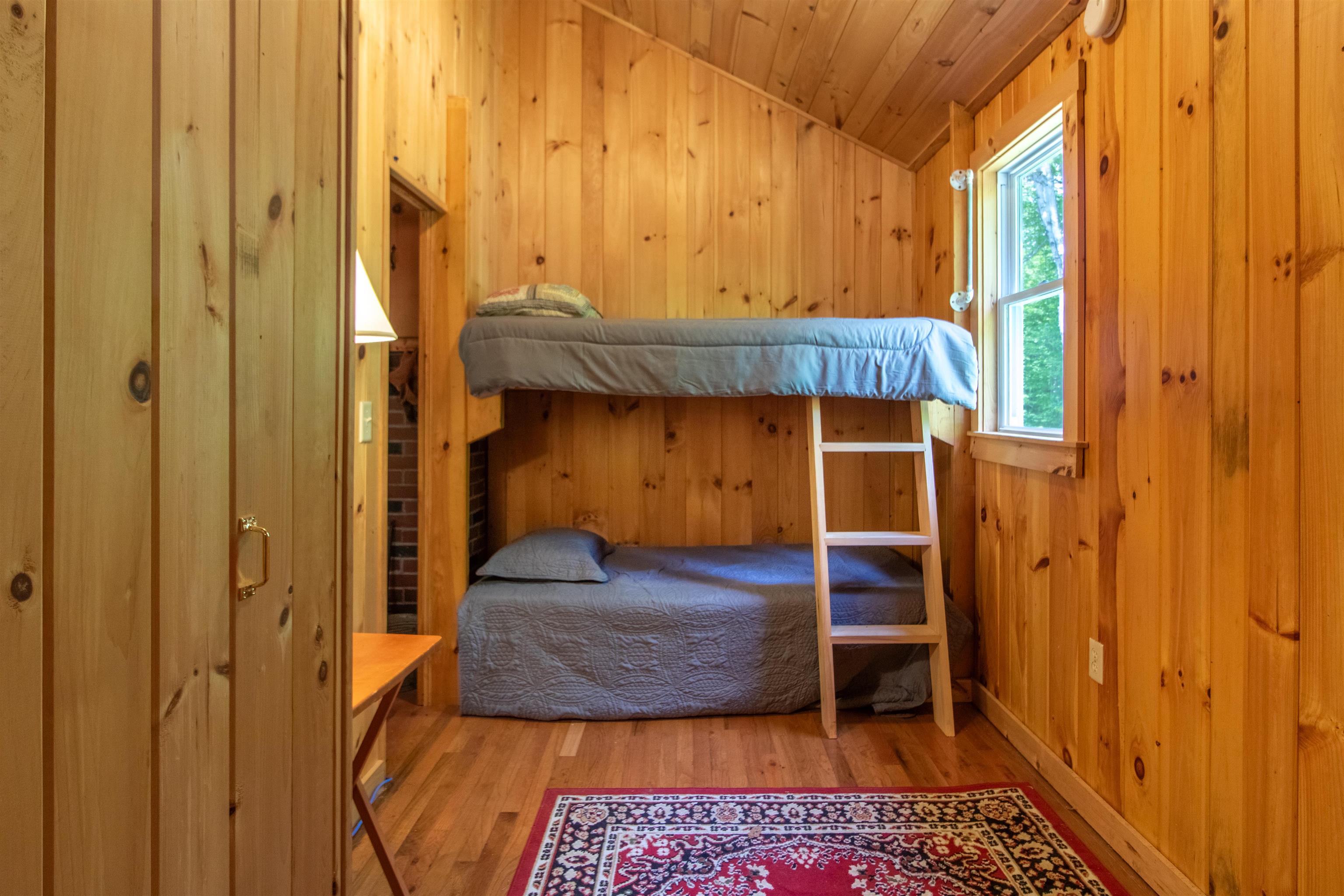 Bunkroom/Bedroom