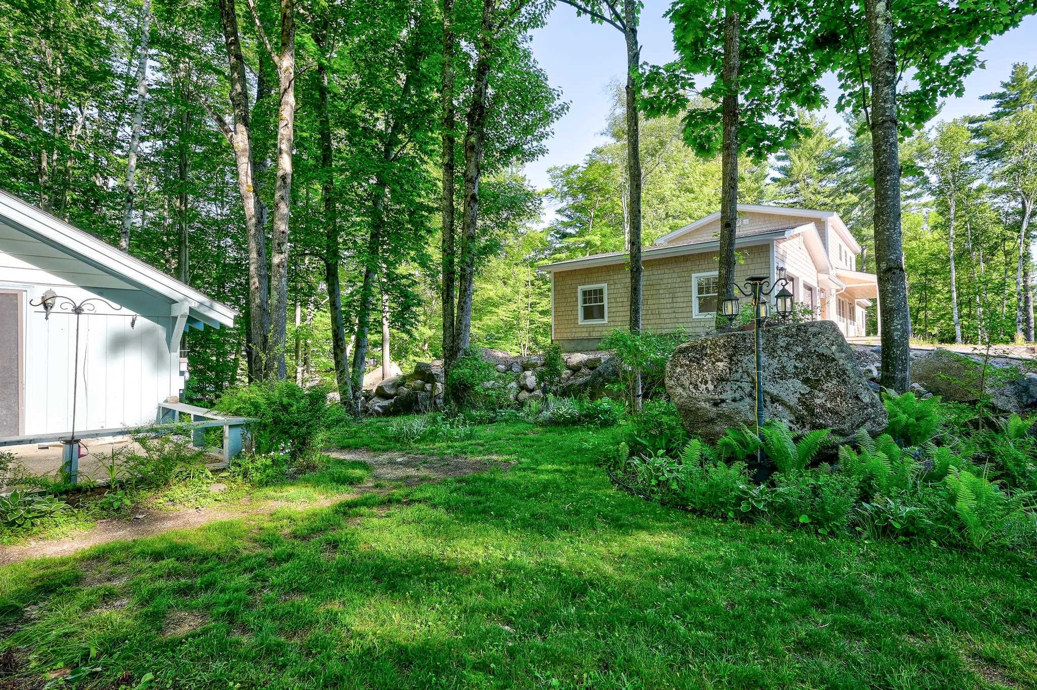 27 Ash St, Conway, NH 03860