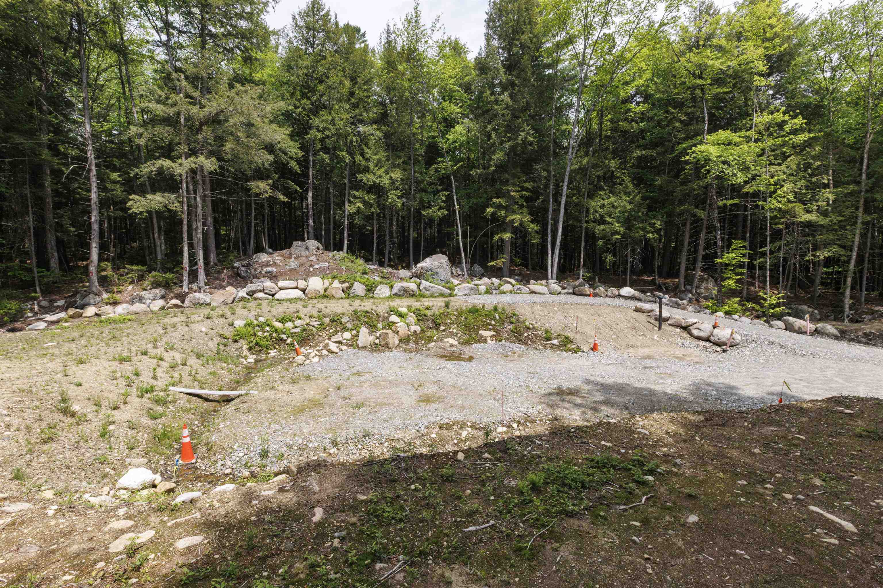 15 Otter Brook Rd, Woodstock, NH 03262