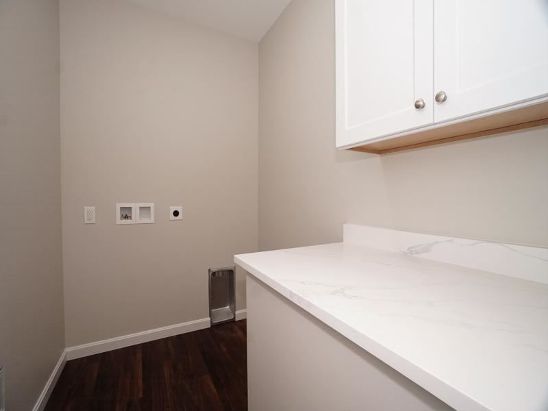 First Floor Laundry 25461879